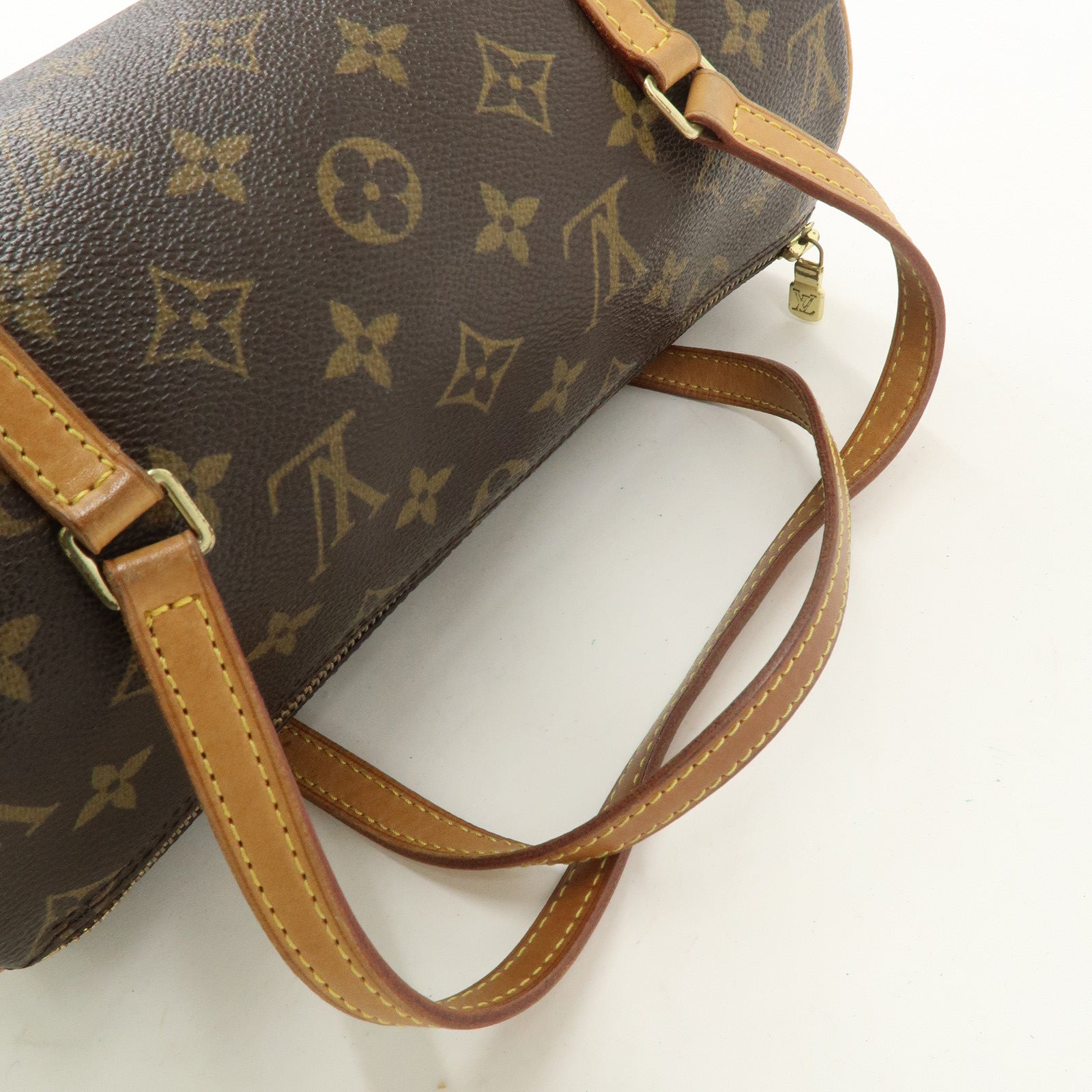 Louis Vuitton Monogram Papillon 26 Hand Bag New Style M51386 Used