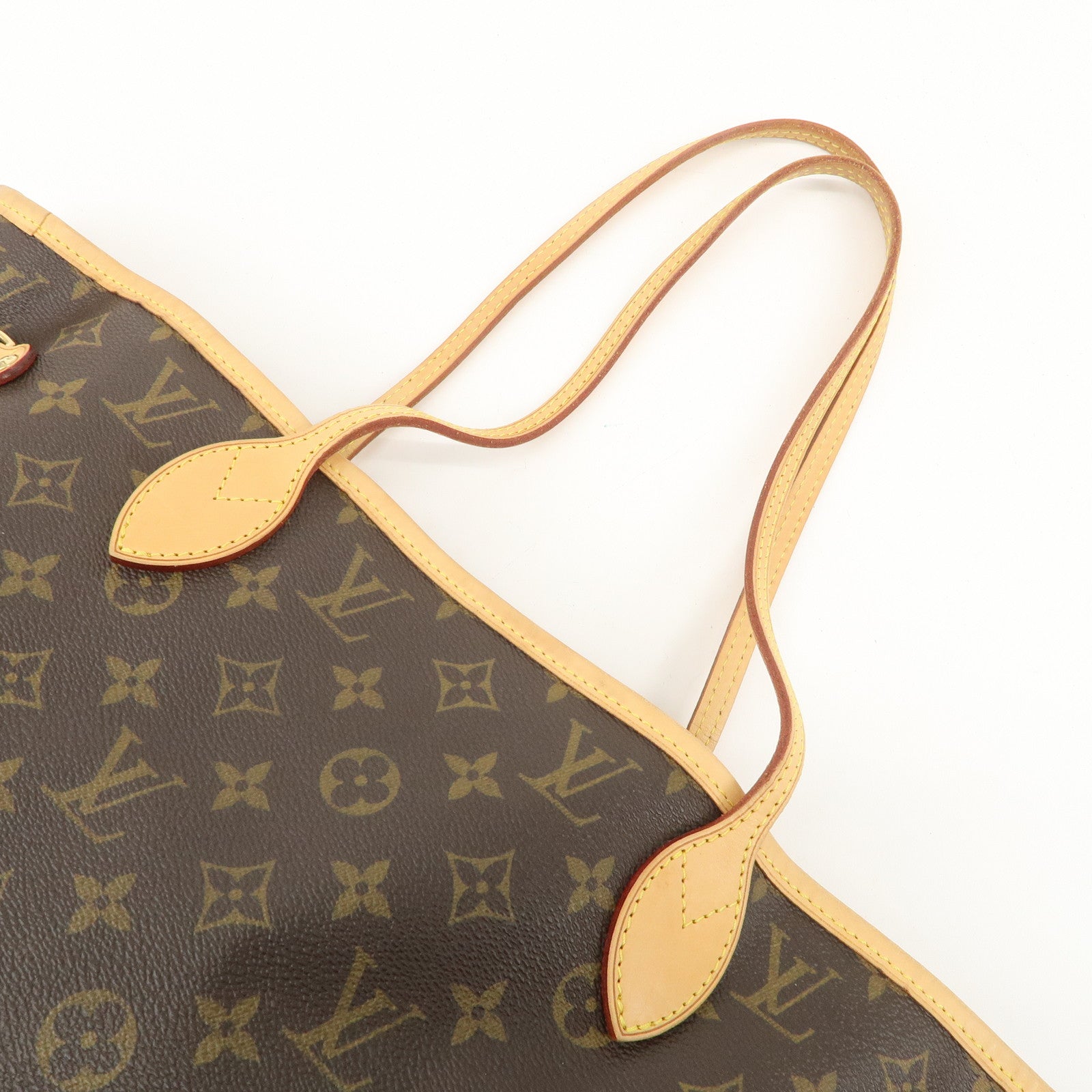 Louis Vuitton Monogram Neverfull MM Tote Bag Brown M40156