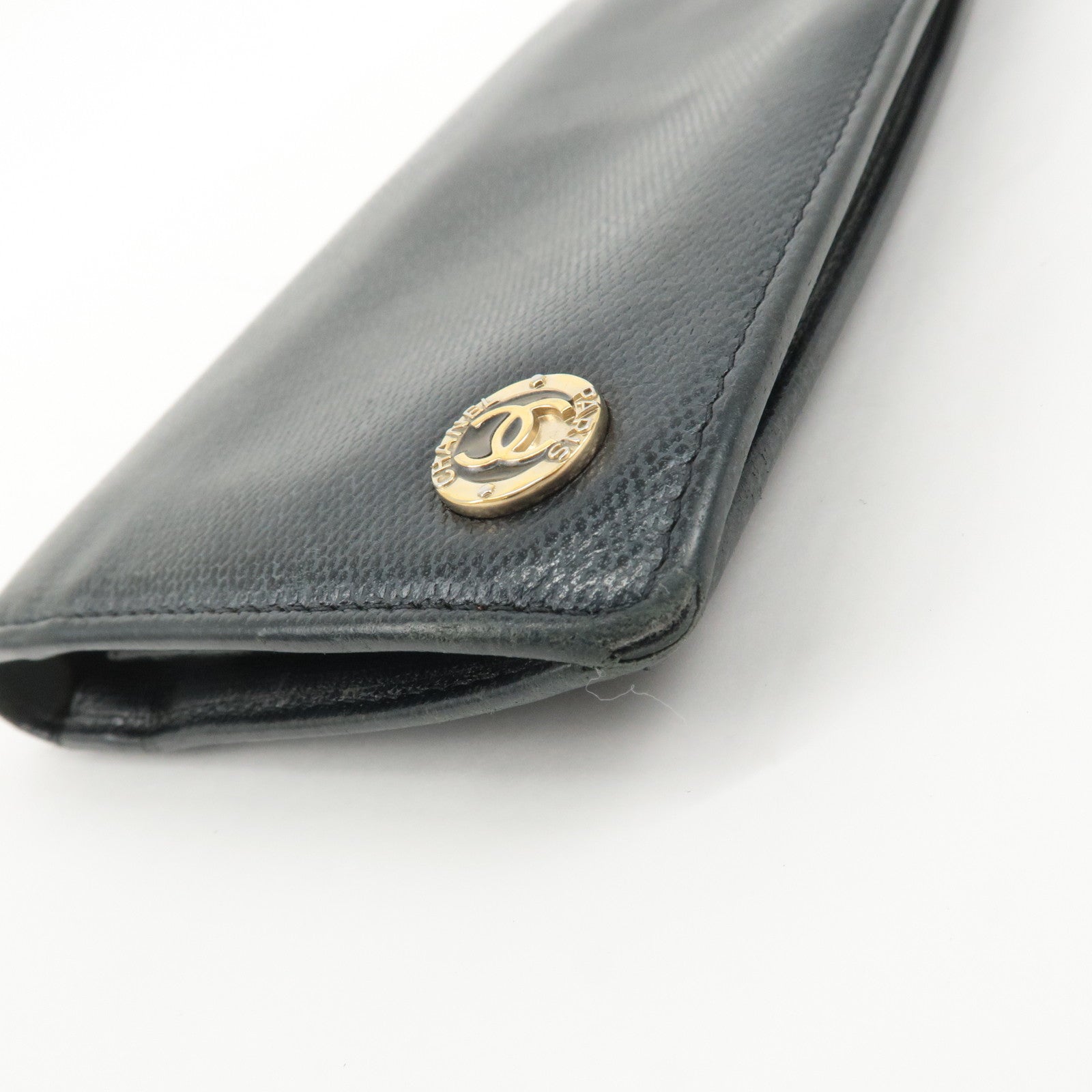 CHANEL COCO Button Leather Bi-Fold Long Wallet Black