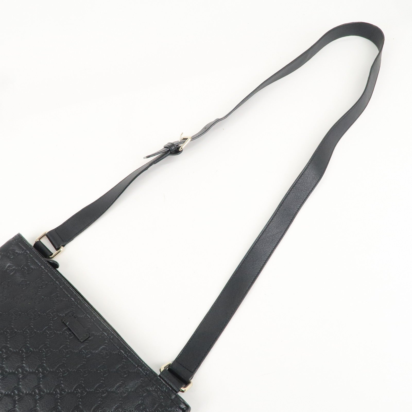 GUCCI Guccissima Leather Shoulder Bag Black 201446