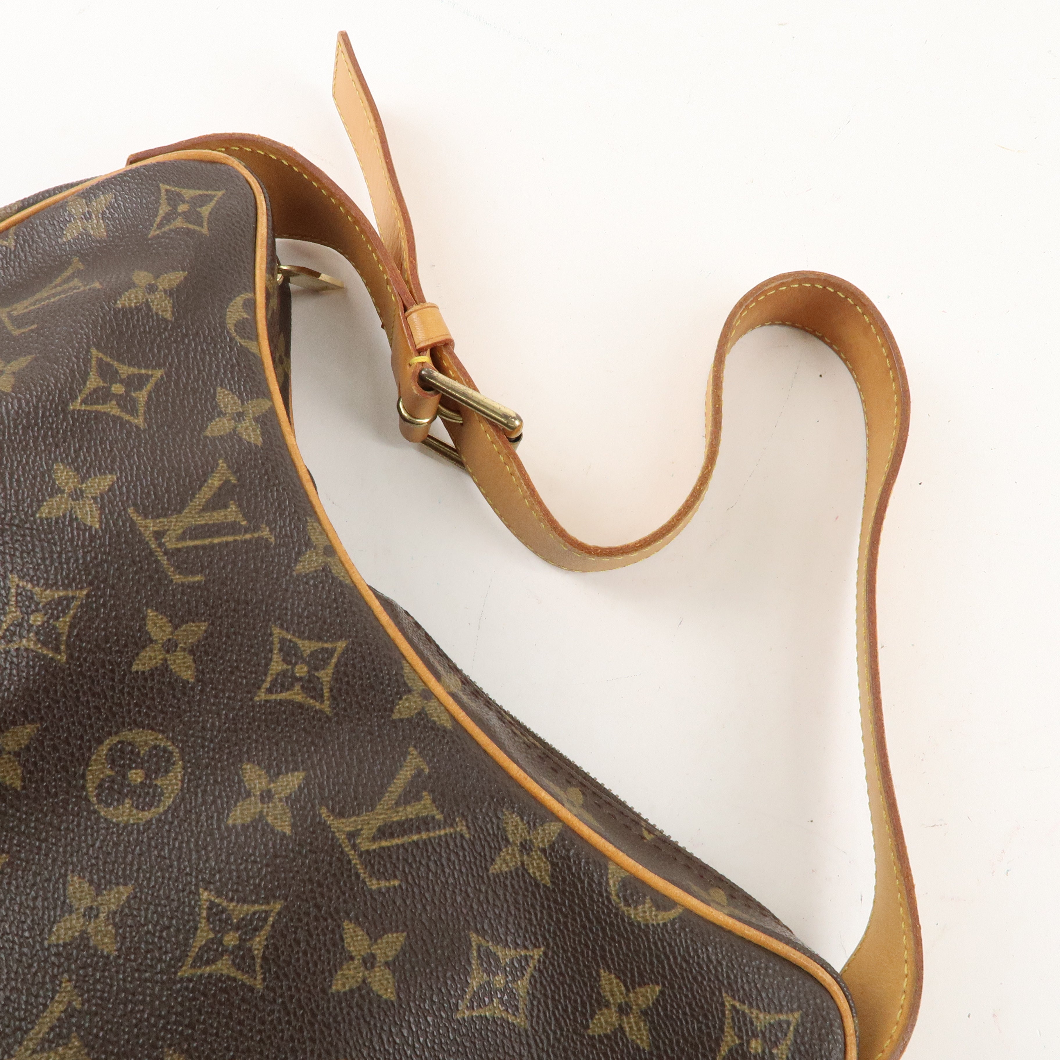 Louis Vuitton Monogram Croissant MM Shoulder Bag Hand Bag M51512