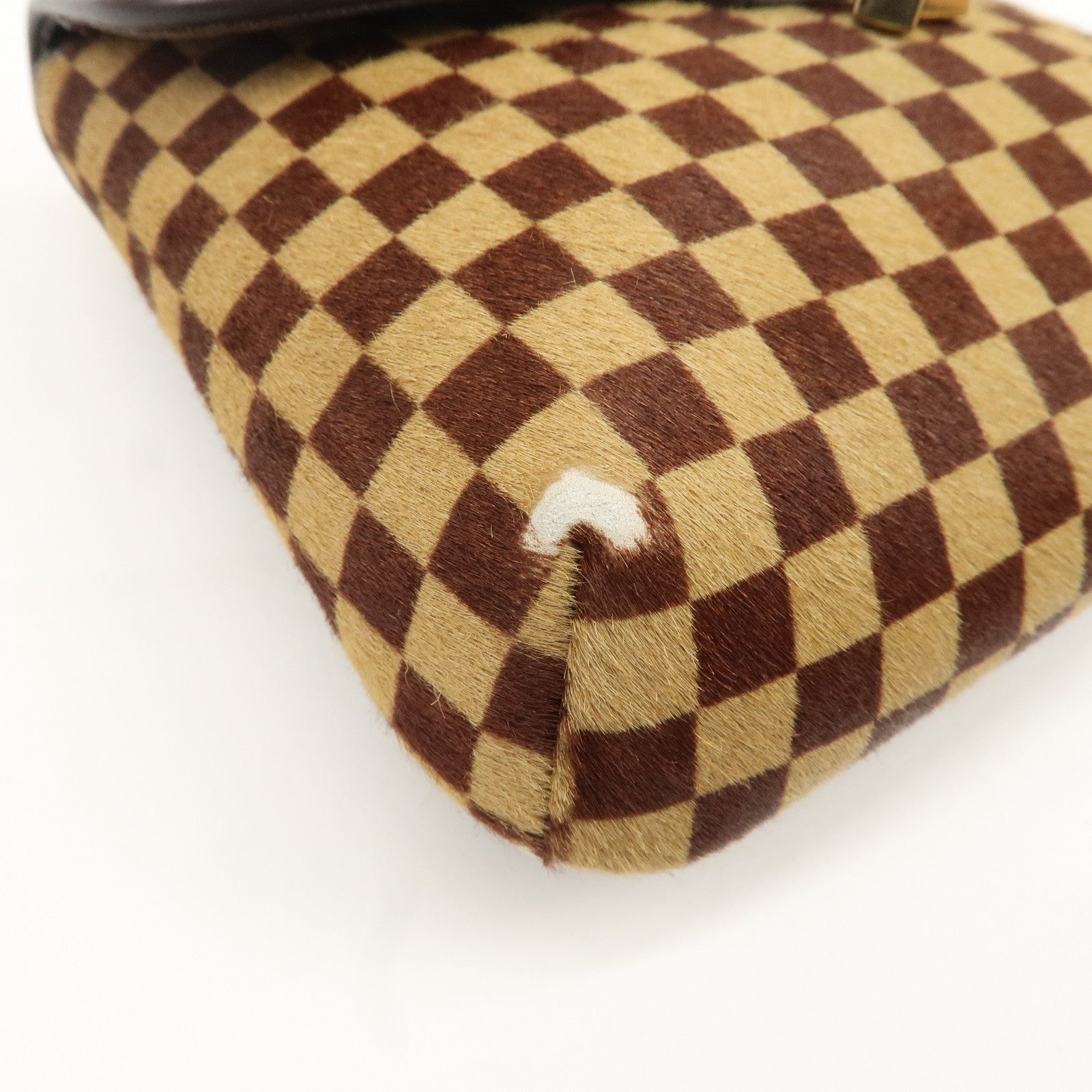 Louis Vuitton Damier Sauvage Gazelle Beige Shoulder Bag M92130