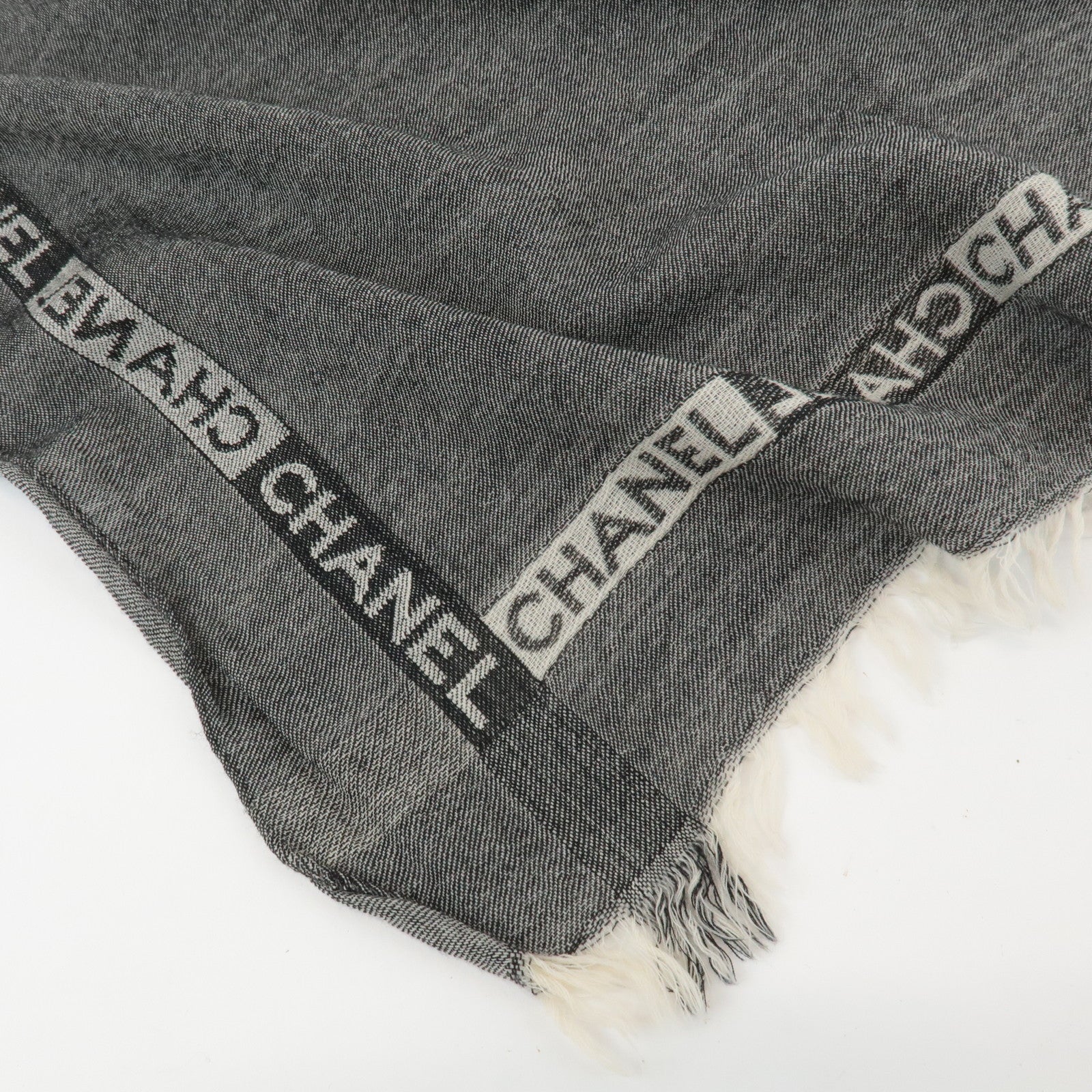 CHANEL Virgin Wool 100% Scarf 195×55 Black Used