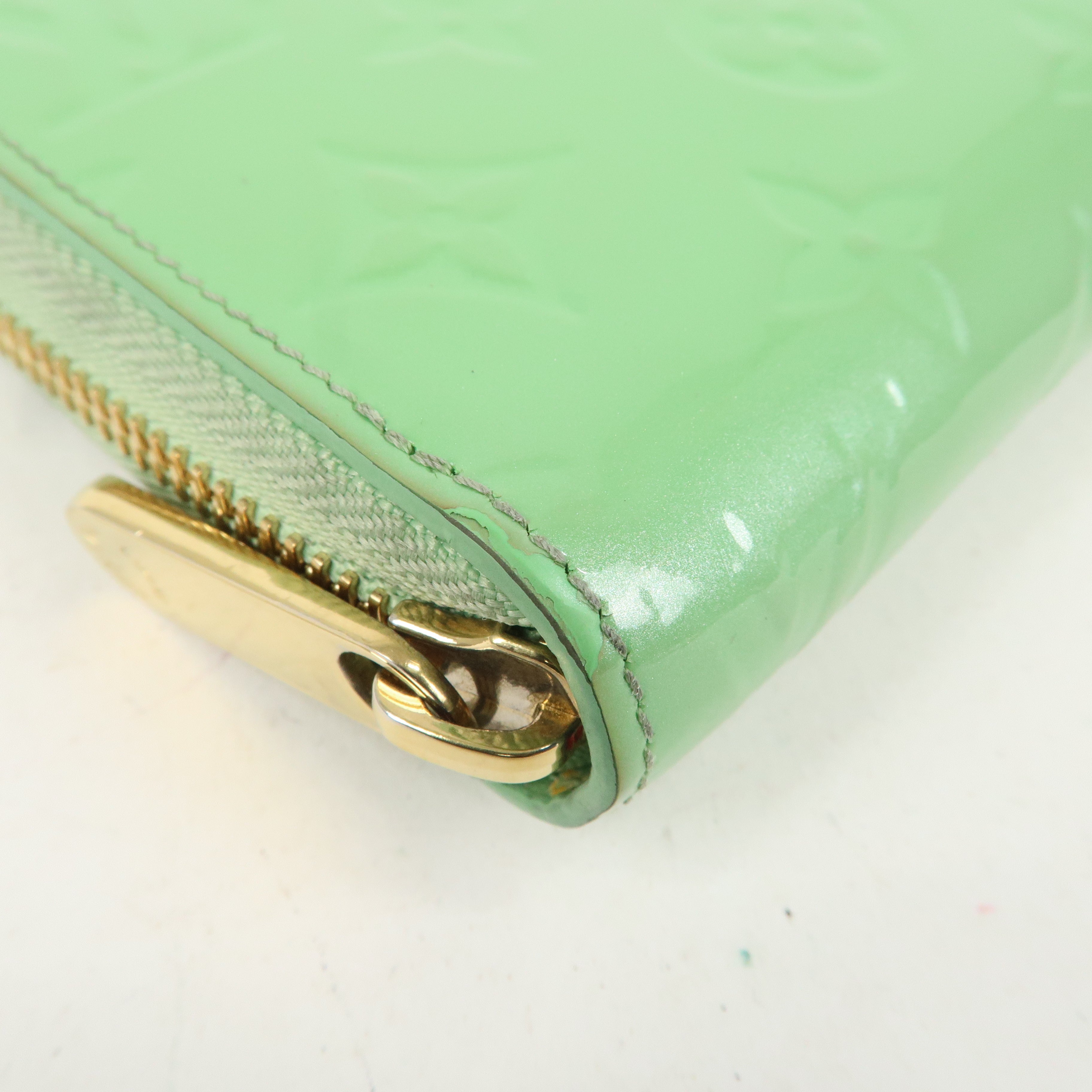 Louis Vuitton Monogram Vernis Zippy Wallet Light Green M82065