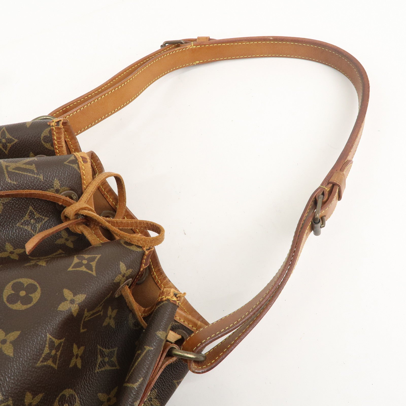 Louis Vuitton Monogram Noe Shoulder Bag Hand Bag Brown M42224