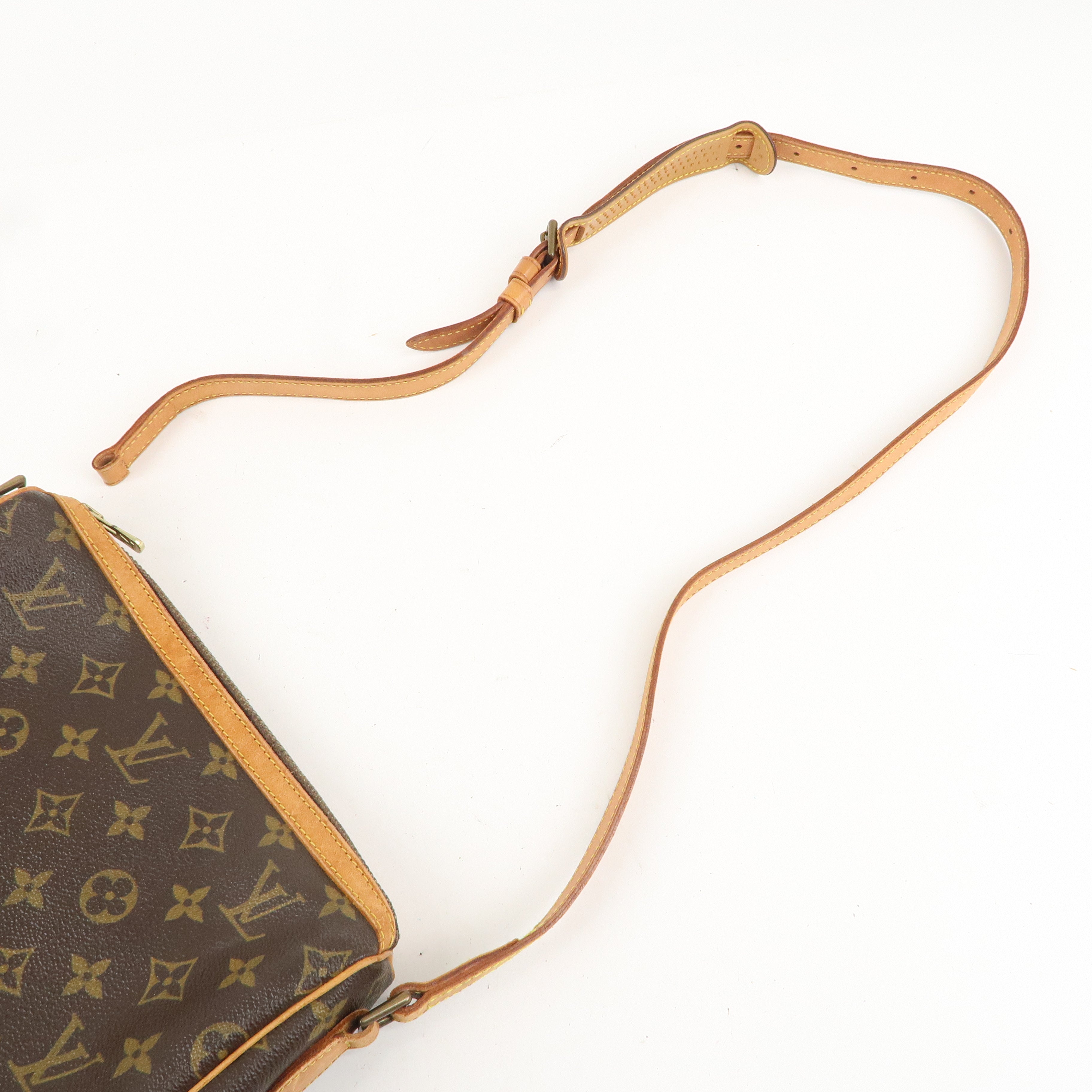 Louis Vuitton Monogram Tuileries Shoulder Bag Crossbody Bag M51350