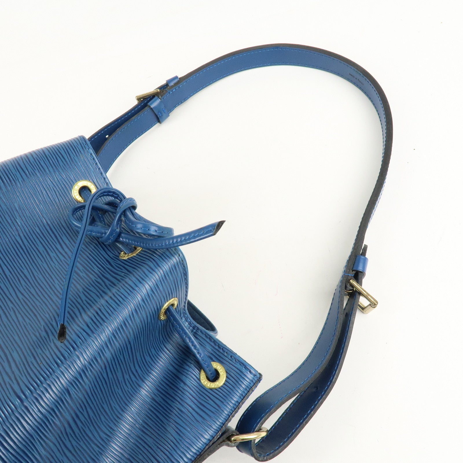 Louis Vuitton Epi Noe Shoulder Bag Toledo Blue M44005