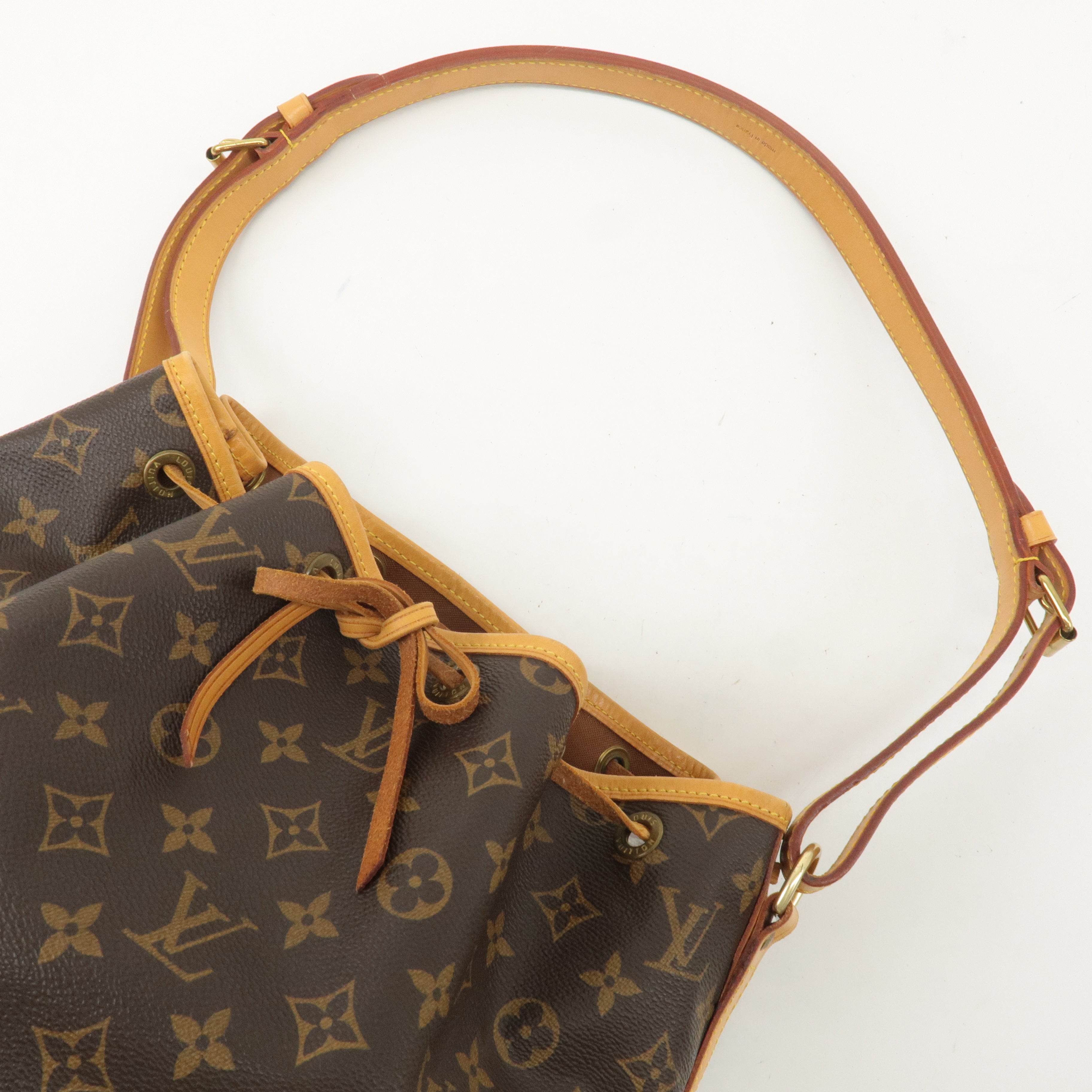 Louis Vuitton Monogram Noe Shoulder Bag Hand Bag Brown M42224