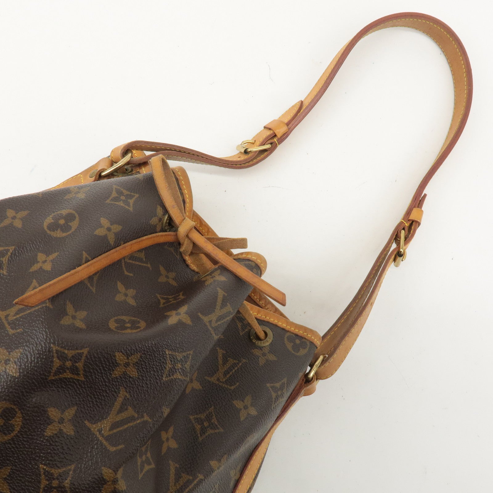 Louis Vuitton Monogram Noe Shoulder Bag Hand Bag Brown M42224