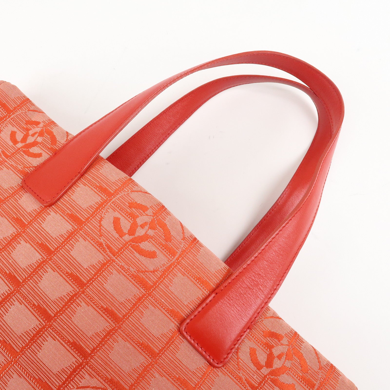 CHANEL New Travel Line Nylon Jacquard Leather Tote Bag Red A15991