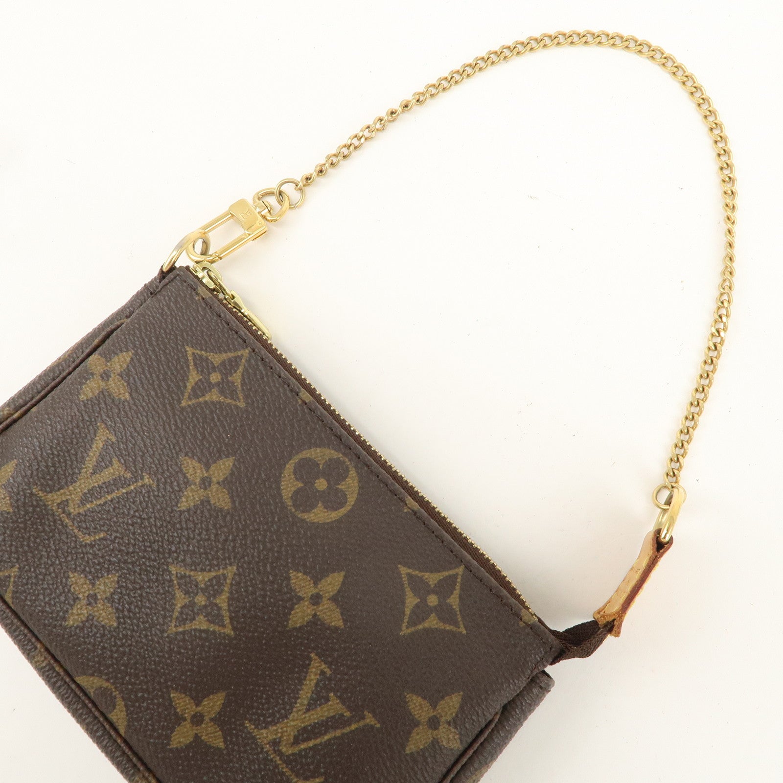 Louis Vuitton Monogram Mini Pochette Accessoires Pouch M58009