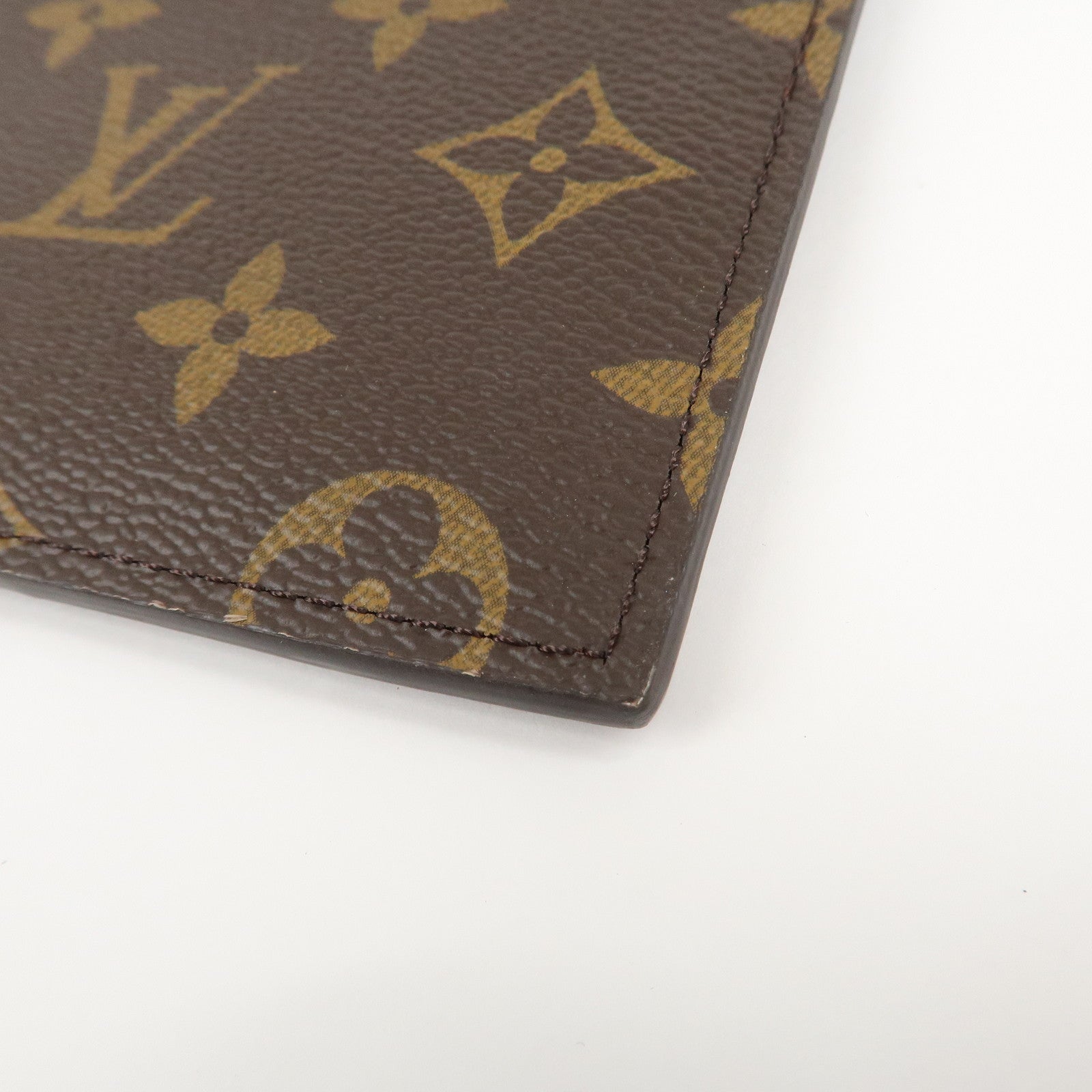 Louis Vuitton Monogram Reverse Slim Purse Card Case M80348 Used