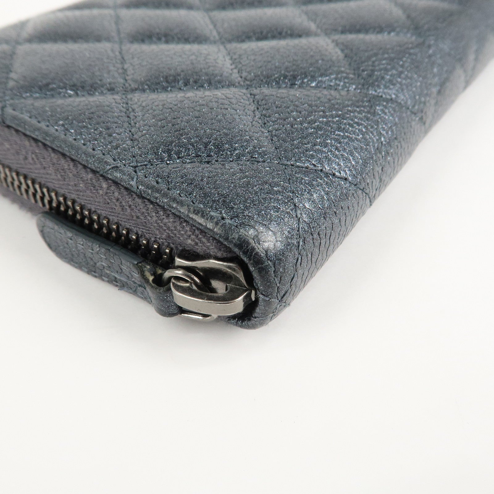 CHANEL Matelasse Caviar Skin Zip Around Long Wallet Metal Blue