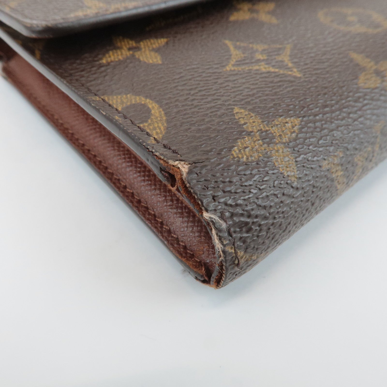 Louis Vuitton Monogram Porte Tresor Etui Papiers Wallet M61202