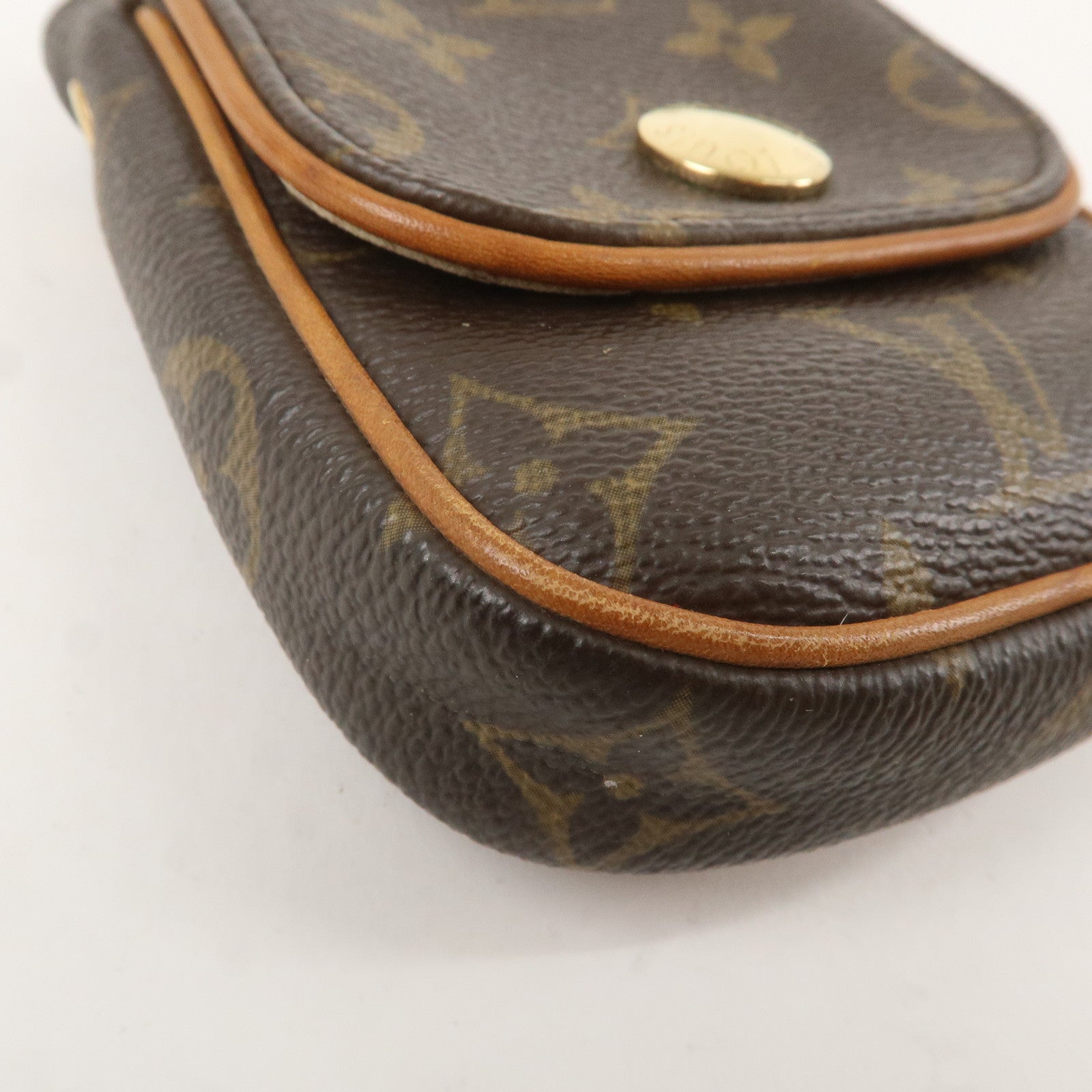 Louis Vuitton Monogram Pochette Cancun Shoulder Bag M60018