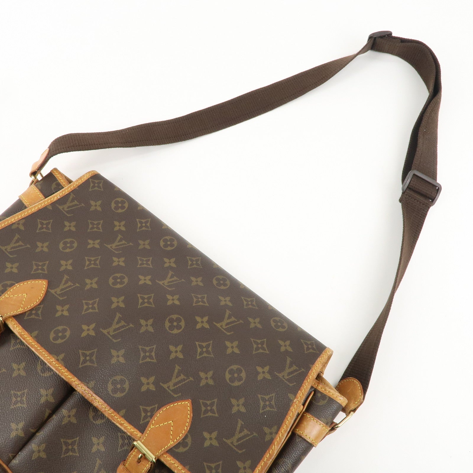 Louis Vuitton Monogram Gibessiﾃｨre GM Shoulder Bag M42249