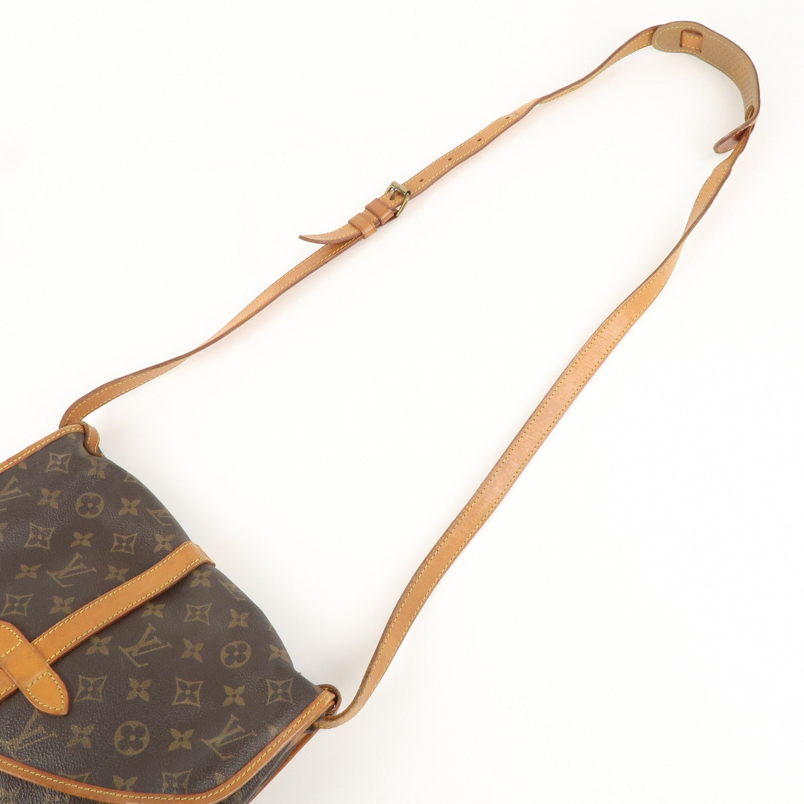 Louis Vuitton Monogram Saumur 30 Crossbody Bag M42256