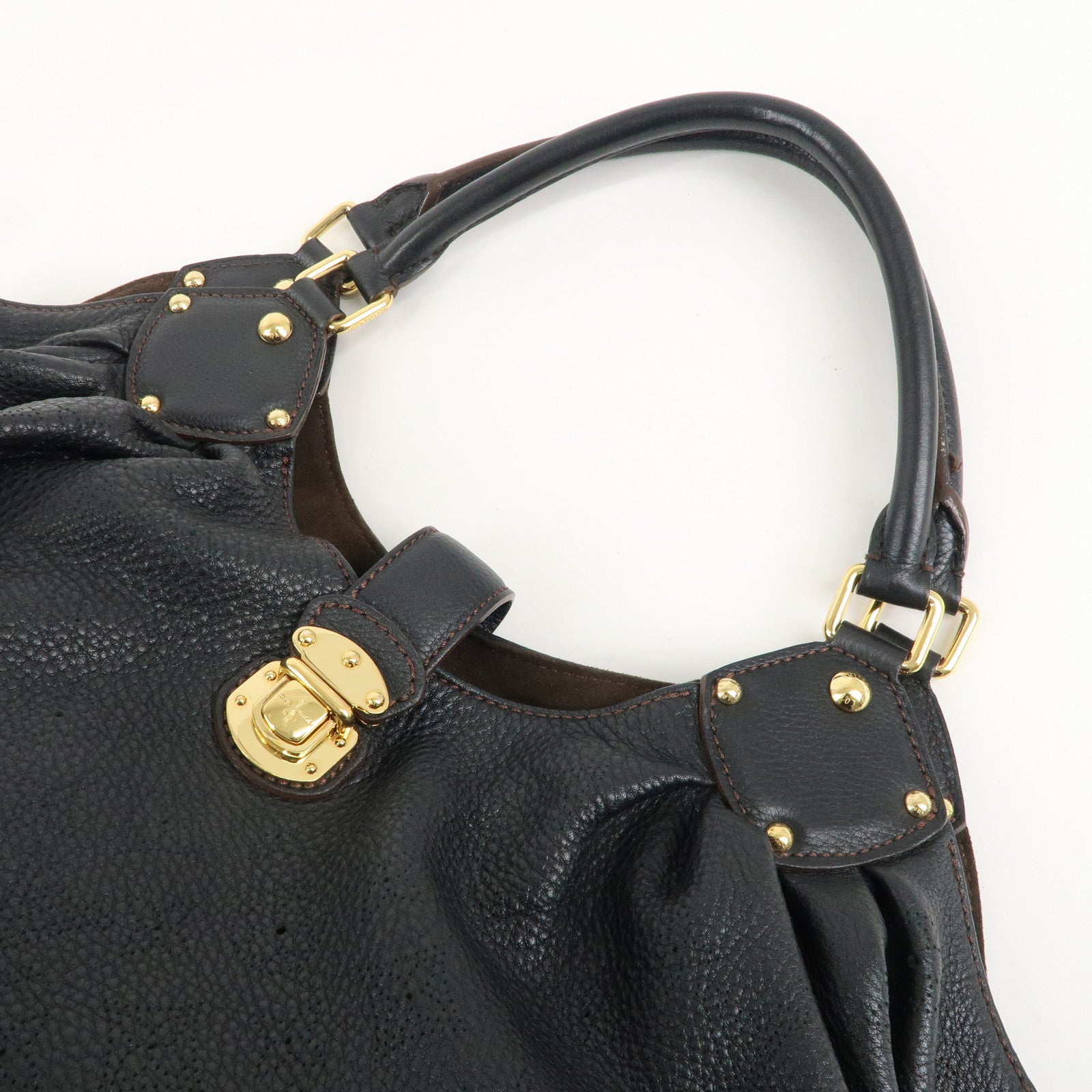 Louis Vuitton Monogram Mahina Size L Shoulder Bag Noir M95765