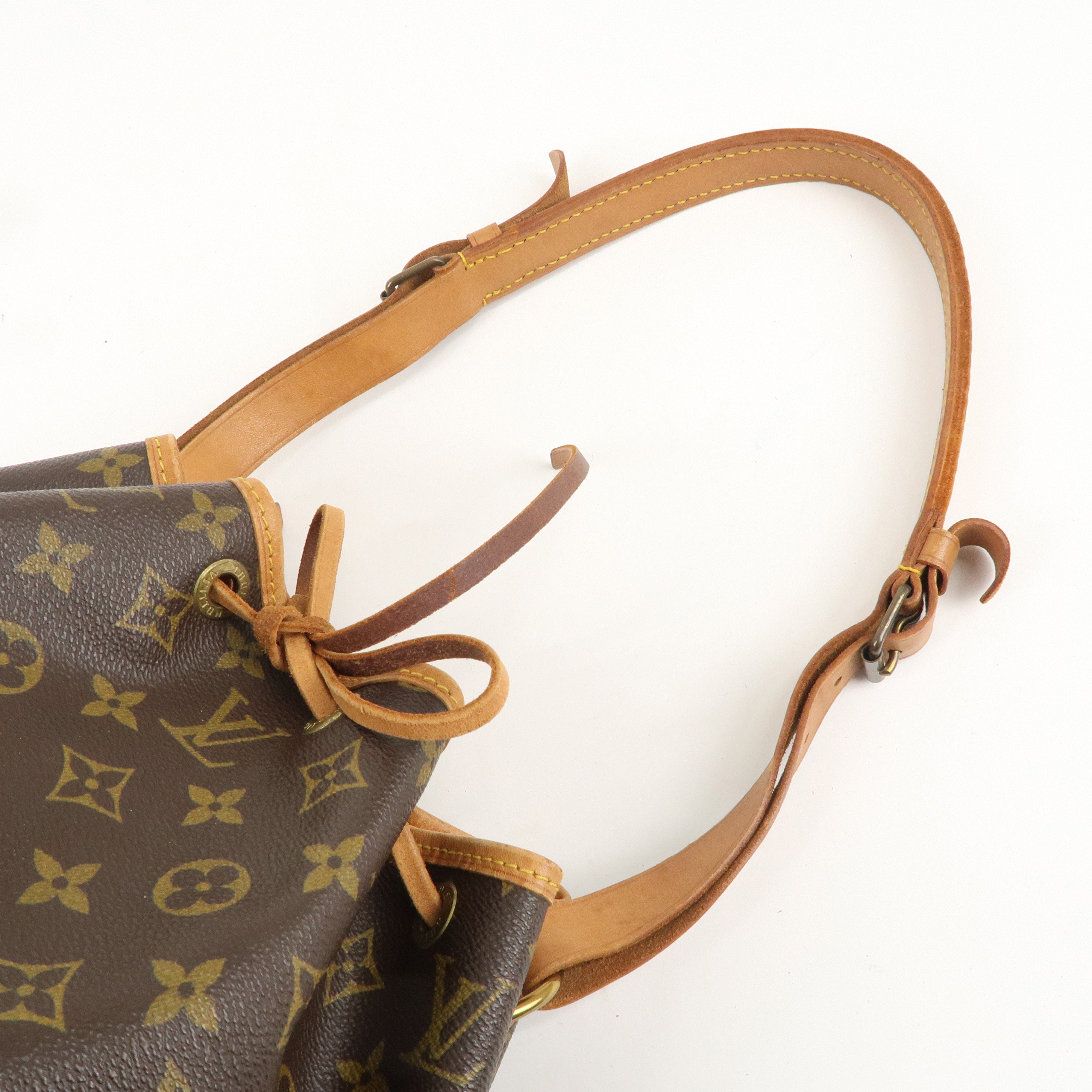 Louis Vuitton Monogram Petit Noe Shoulder Bag Brown M42226