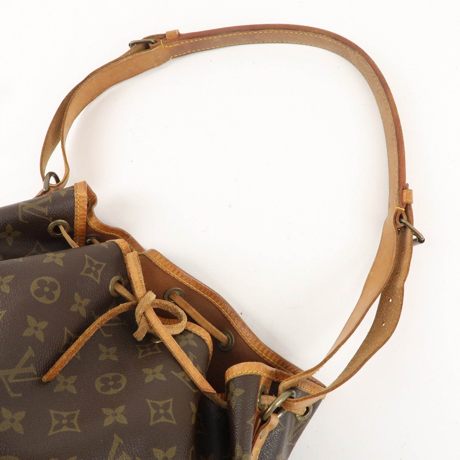 Louis Vuitton Monogram Petit Noe Shoulder Bag Brown M42226