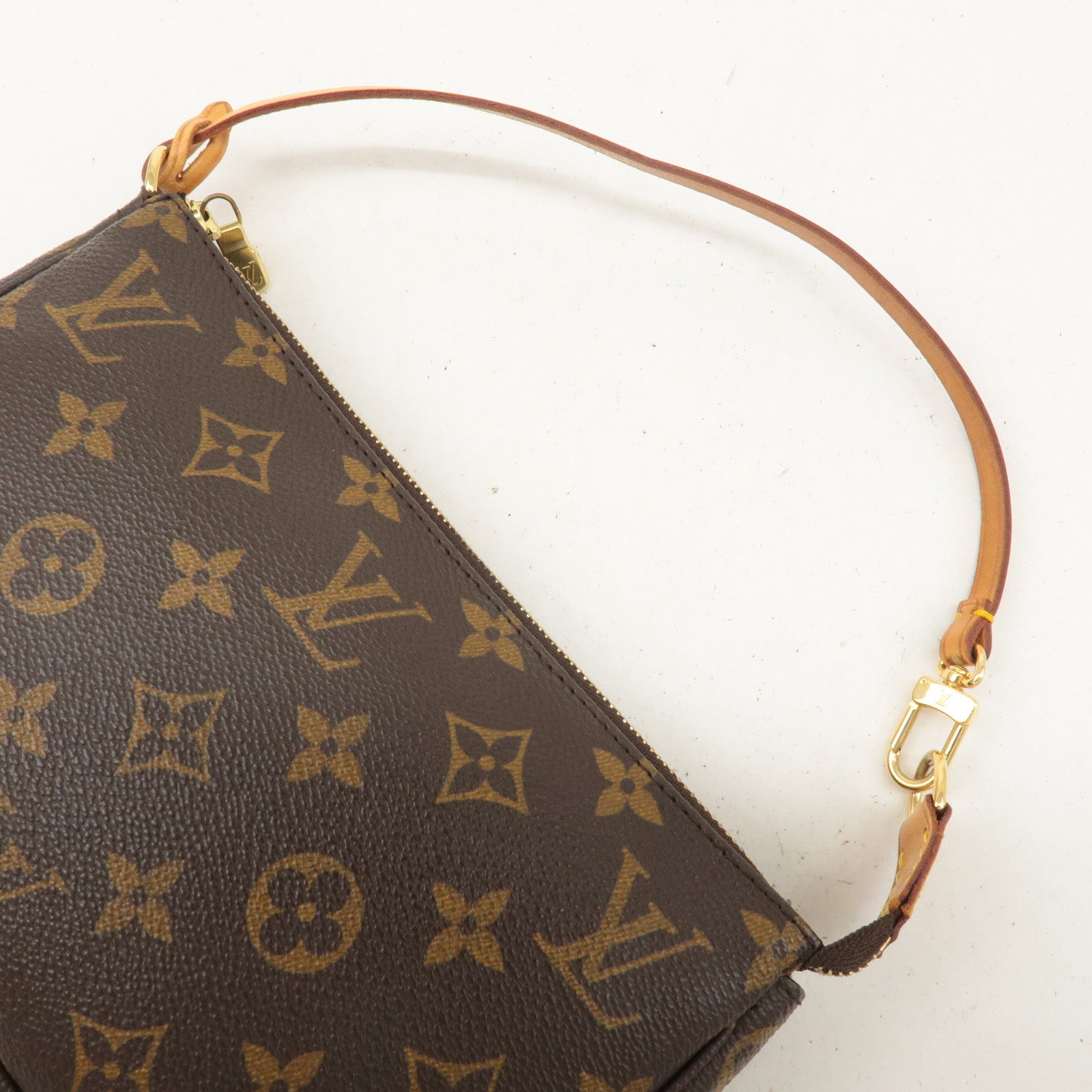 Louis Vuitton Monogram Pochette Accessoires Pouch M51980