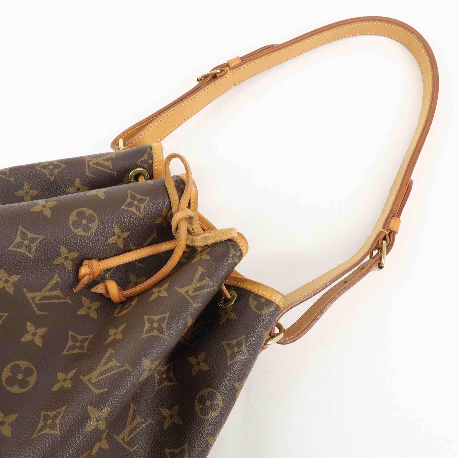 Louis Vuitton Monogram Noe Shoulder Bag Hand Bag Brown M42224