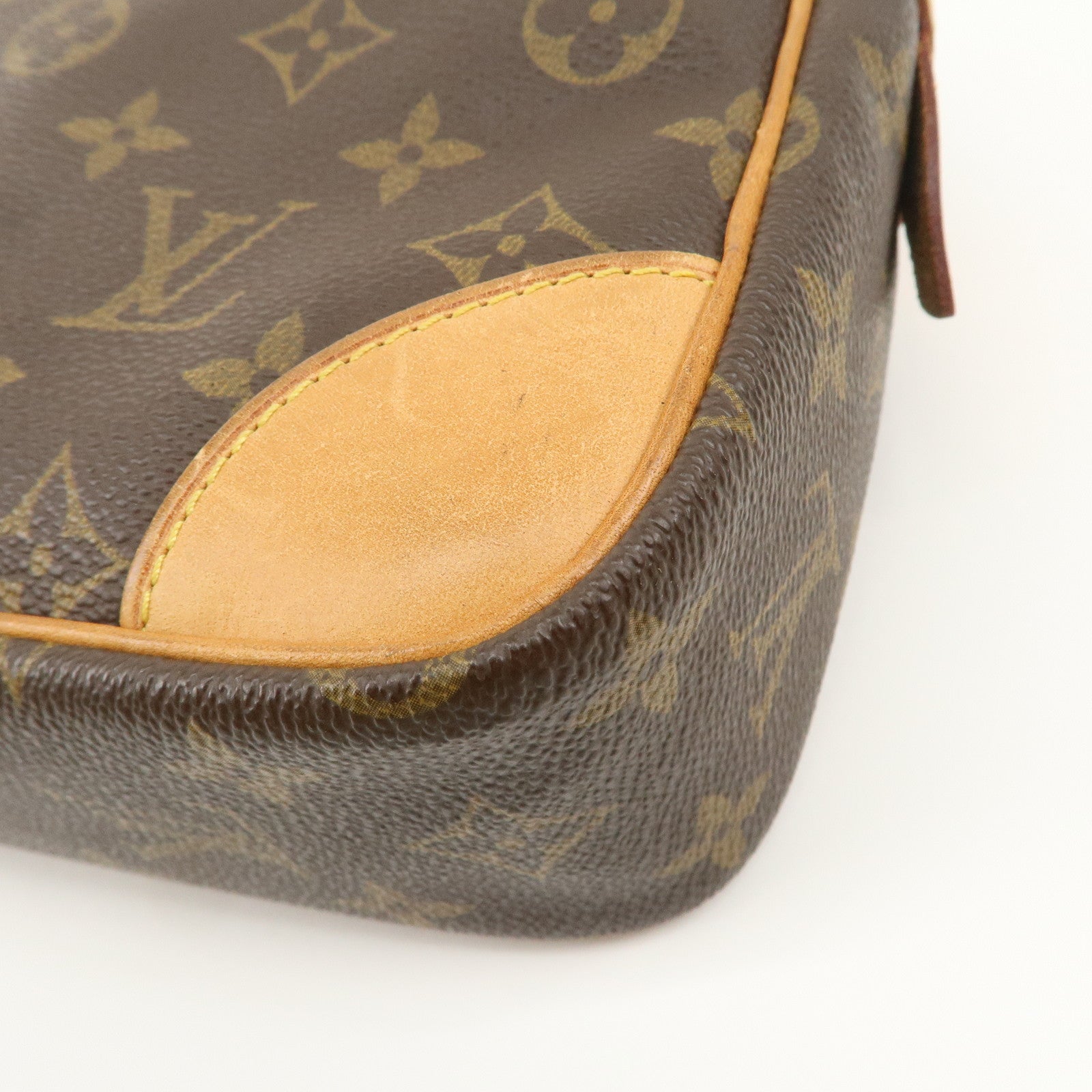 Louis Vuitton Monogram Compiegne 28 Pouch Clutch Bag M51845