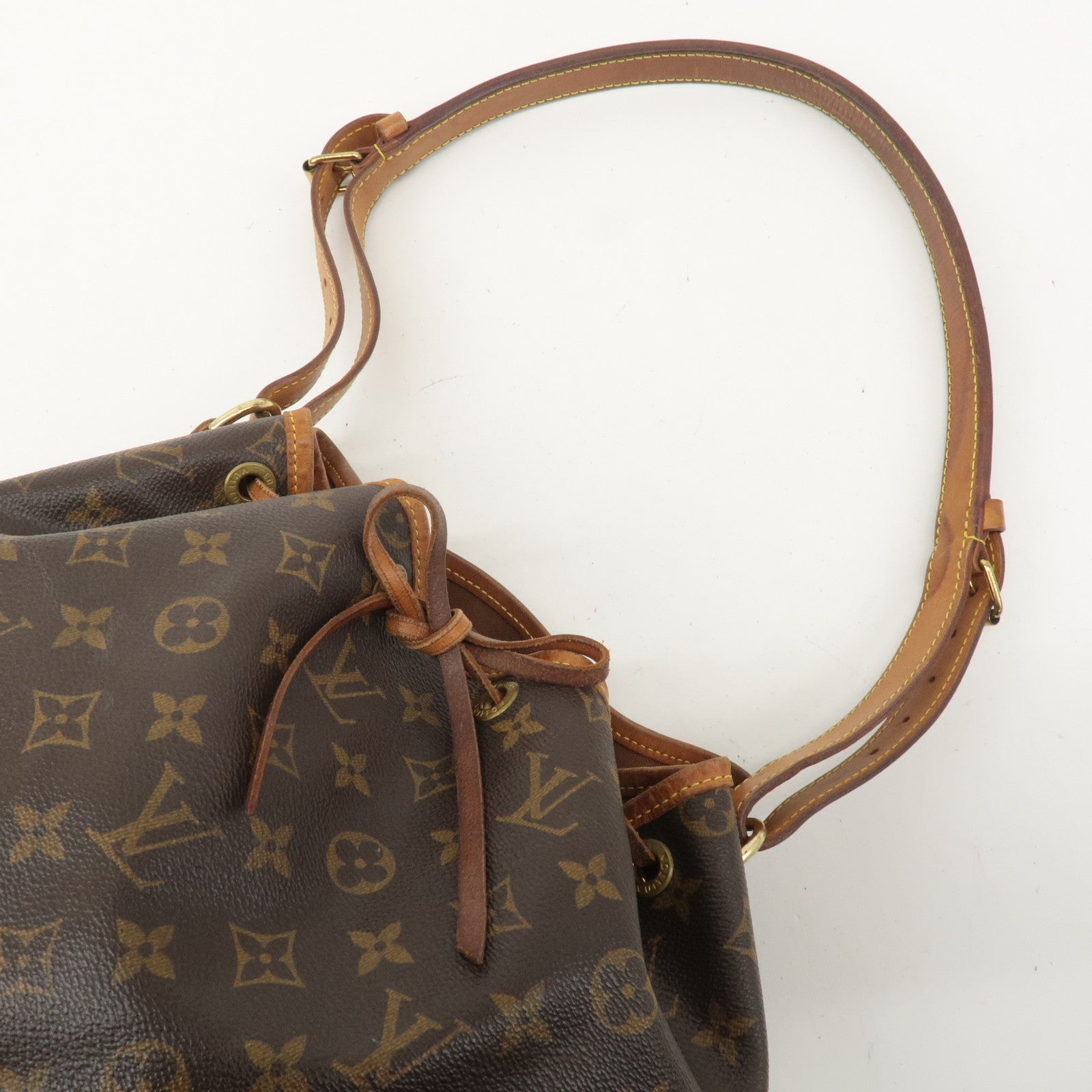 Louis Vuitton Monogram Noe Shoulder Bag Hand Bag Brown M42224