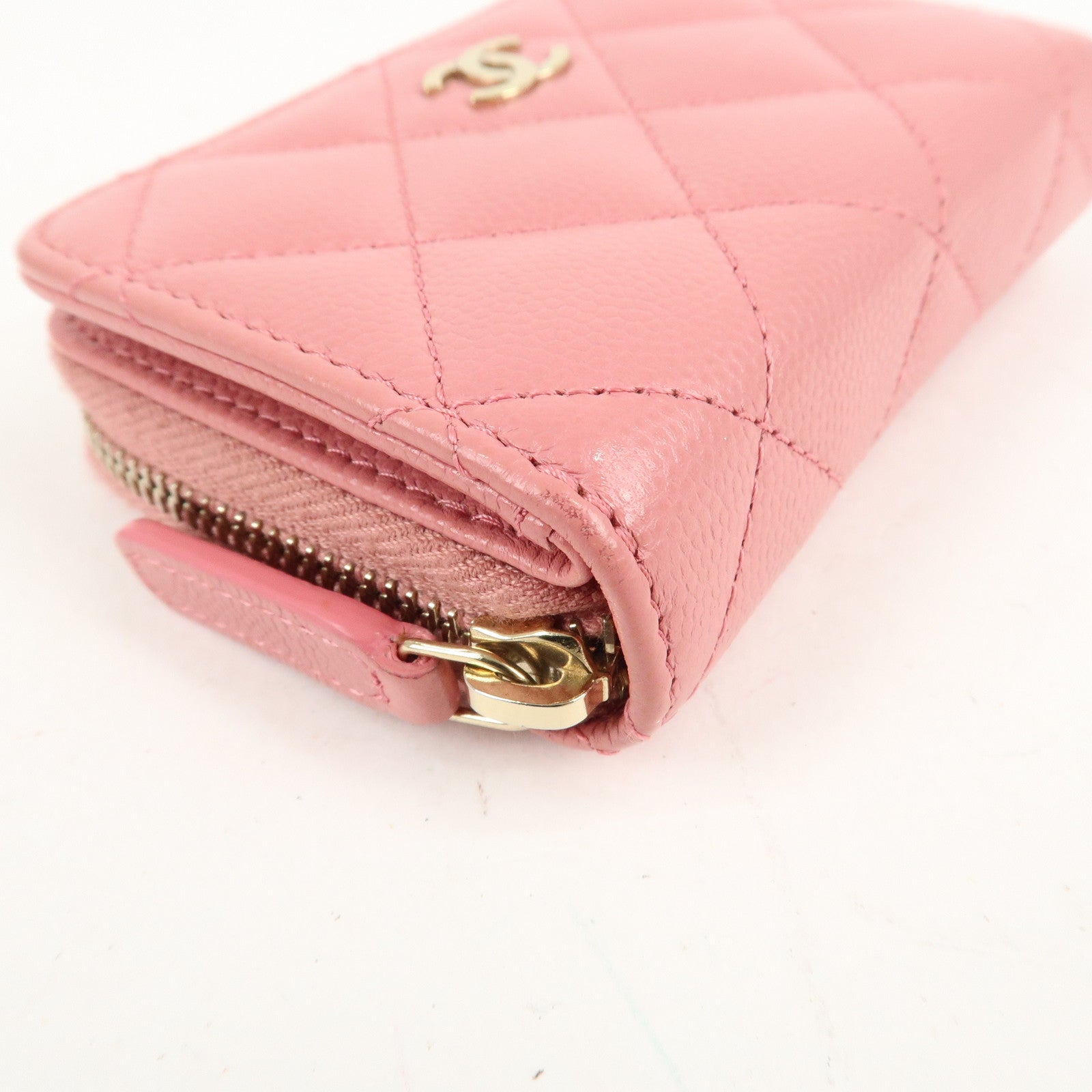 CHANEL Matelasse Caviar Skin Zippy Around Coin Case Pink Used