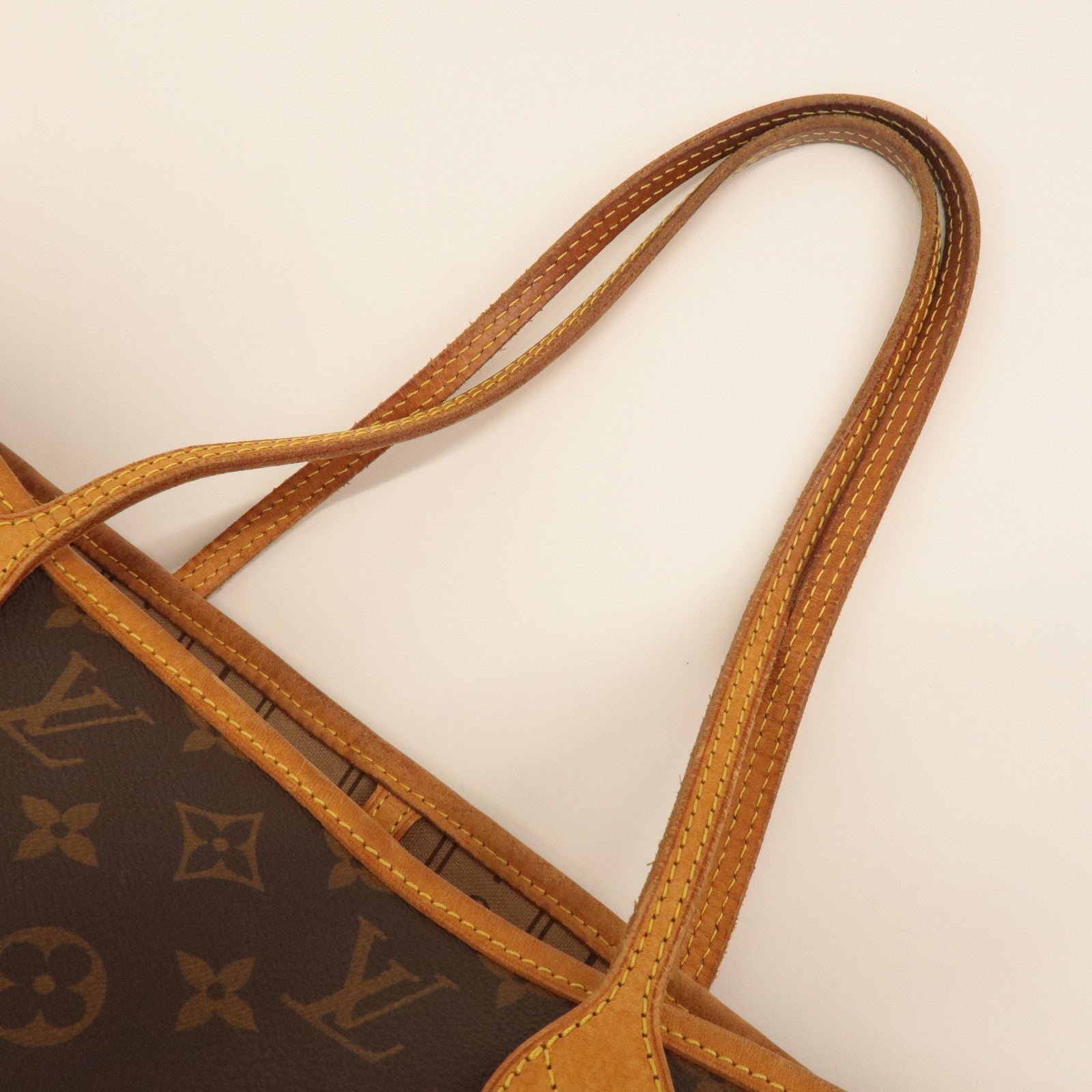 Louis Vuitton Monogram Neverfull MM Tote Bag Brown M40156