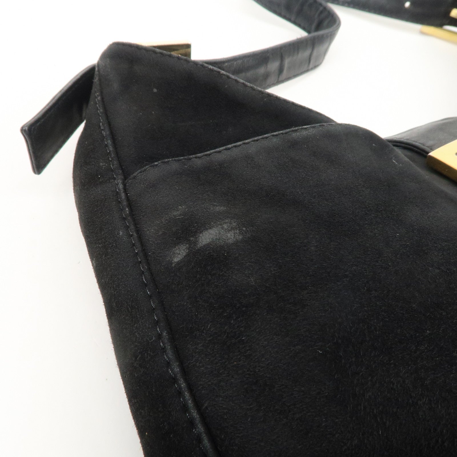 FENDI Suede Leather Shoulder Bag Black 26569 Used