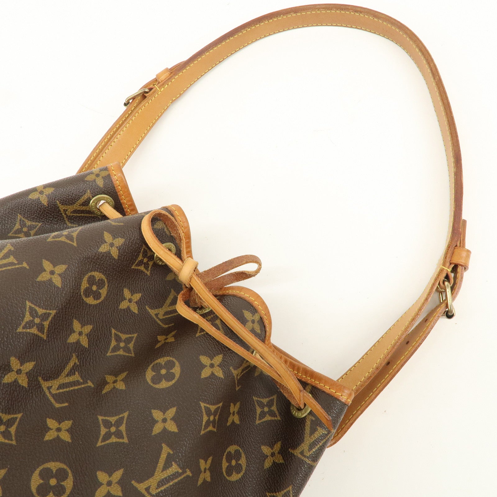 Louis Vuitton Monogram Petit Noe Shoulder Bag Brown M40818