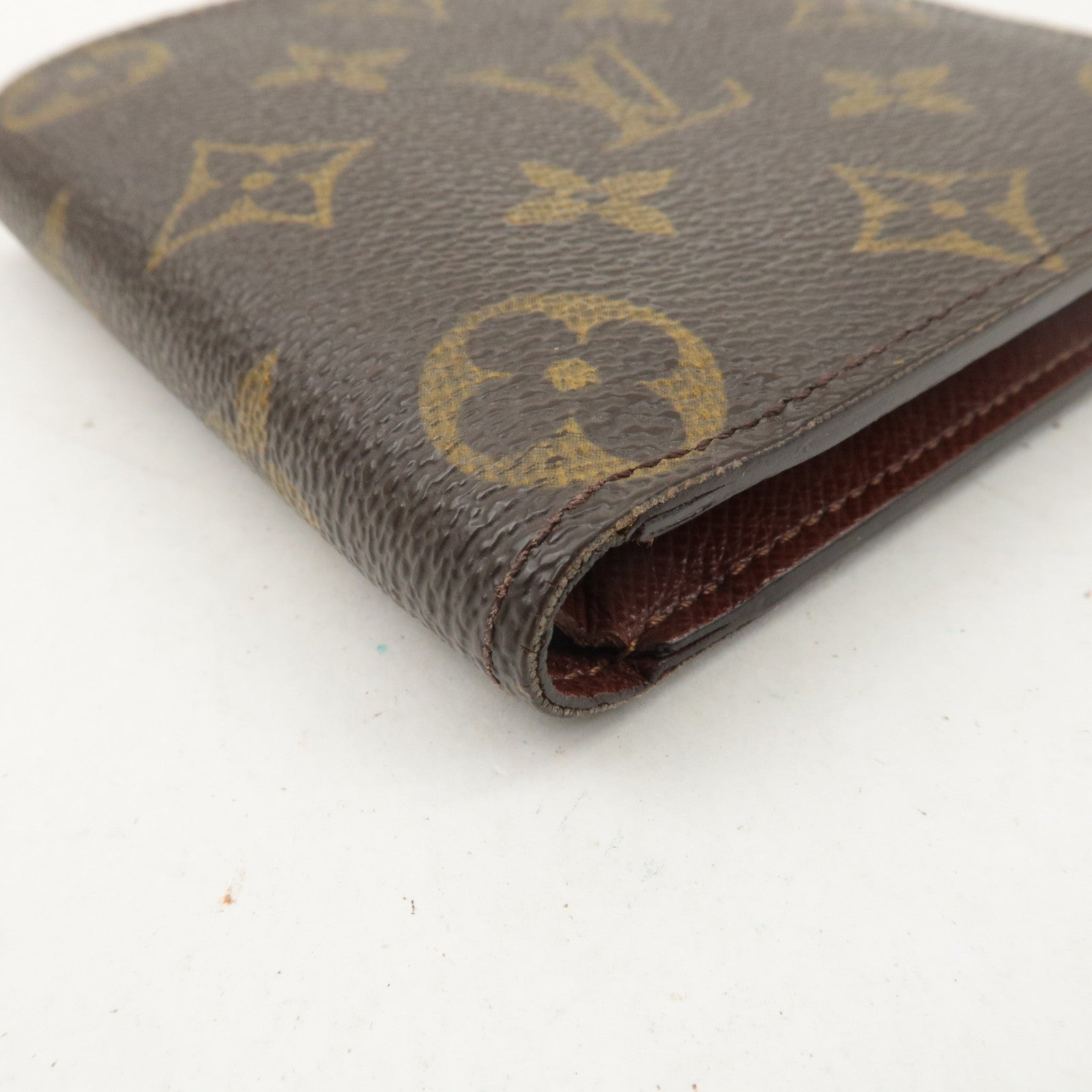 Louis Vuitton Monogram Portefeuille Marco Bi-fold Wallet M61675