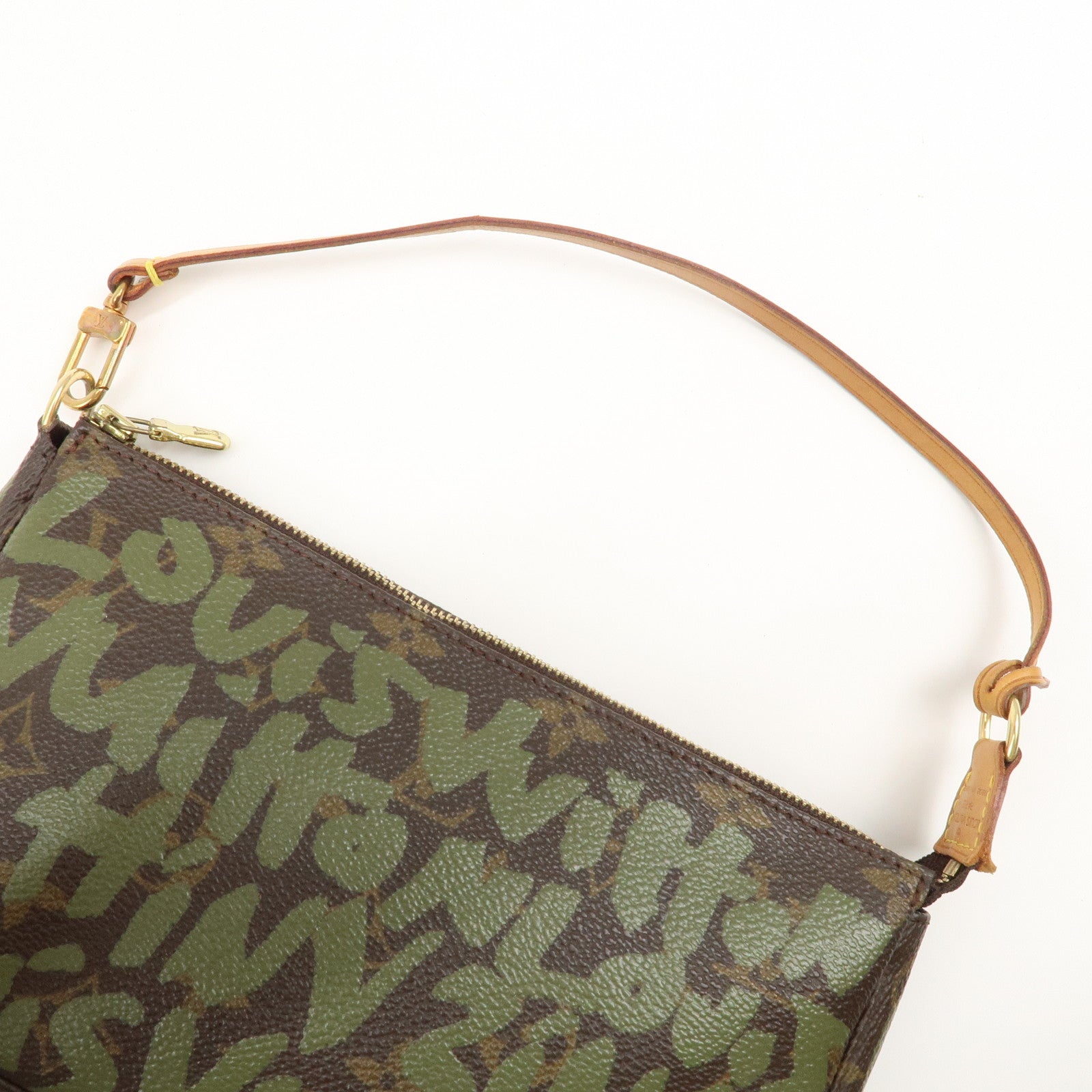 Louis Vuitton Monogram Graffiti Pochette Accessoires M92191 Used