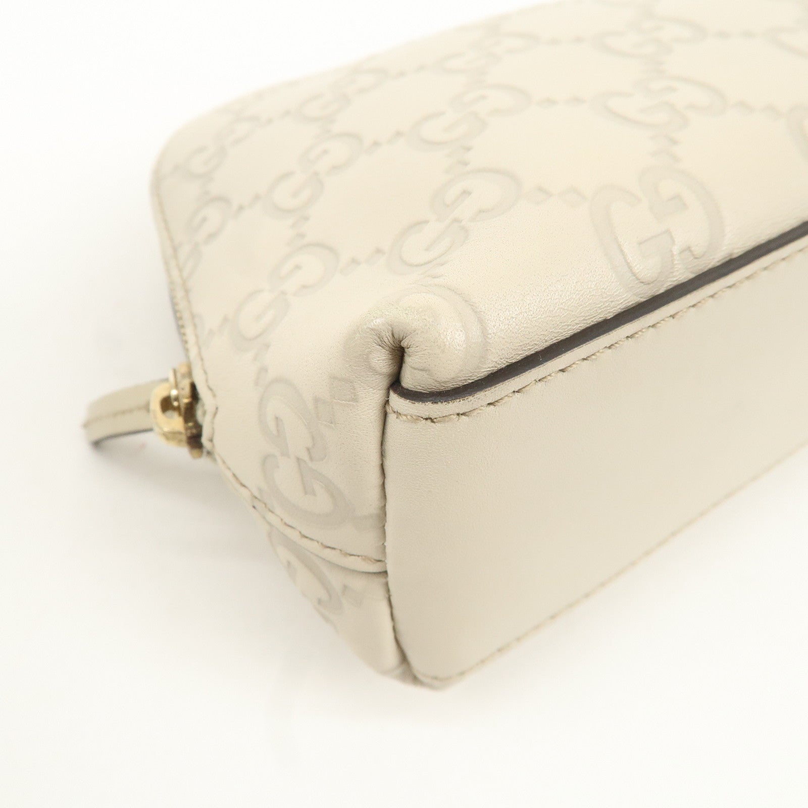 GUCCI Guccissima Leather Pouch Cosmetic POuch Ivory 141810 Used