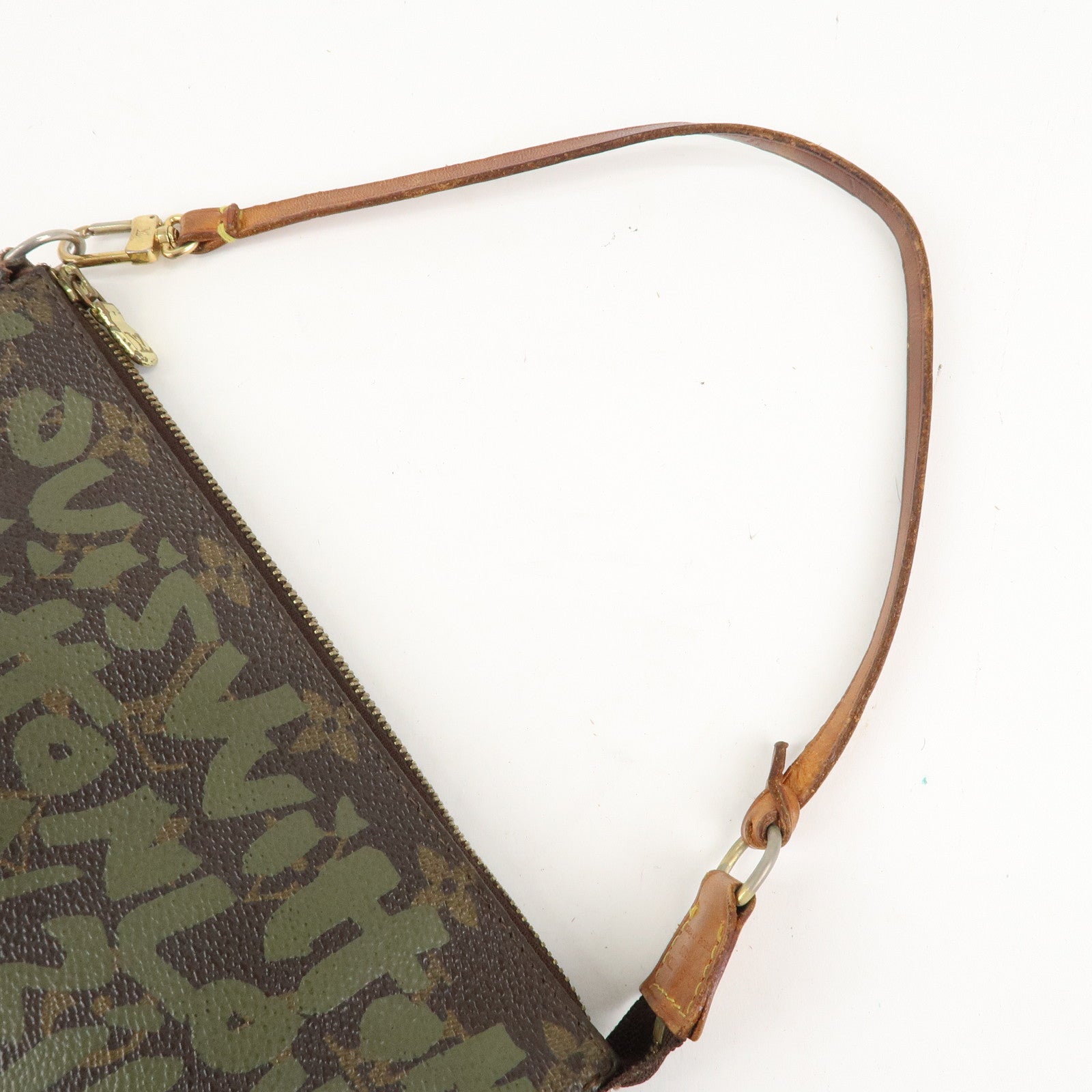 Louis Vuitton Monogram Graffiti Pochette Accessoires Pouch M92192 Used