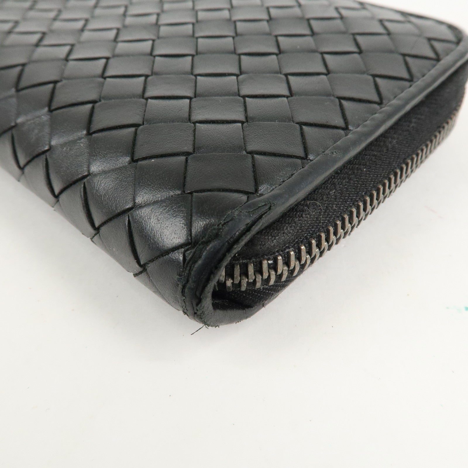 BOTTEGA VENETA Intrecciato Leather Zippy Around Long Wallet Black