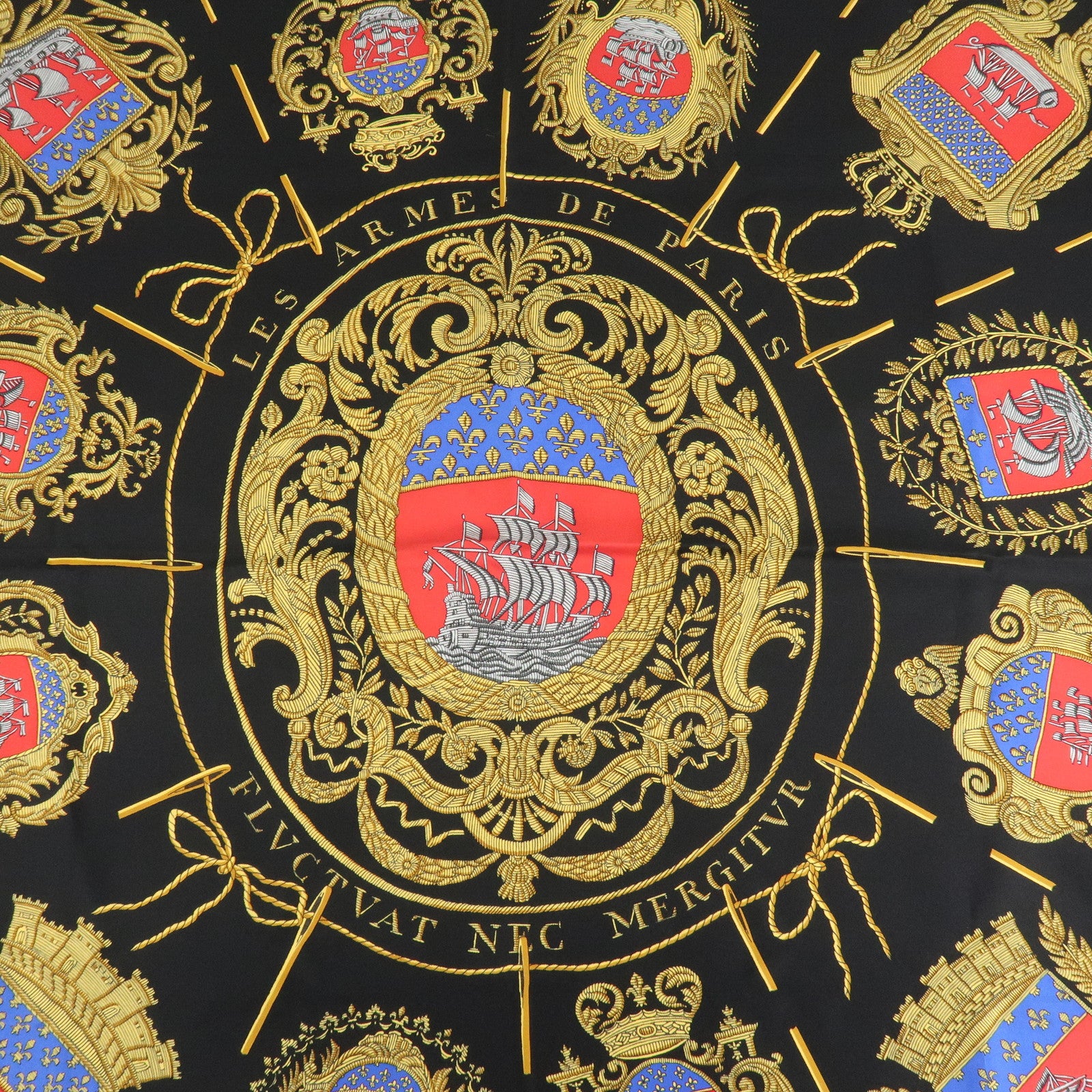 HERMES Carre 90 Silk 100% Scarf LES ARMES DE PARIS Black Gold Used