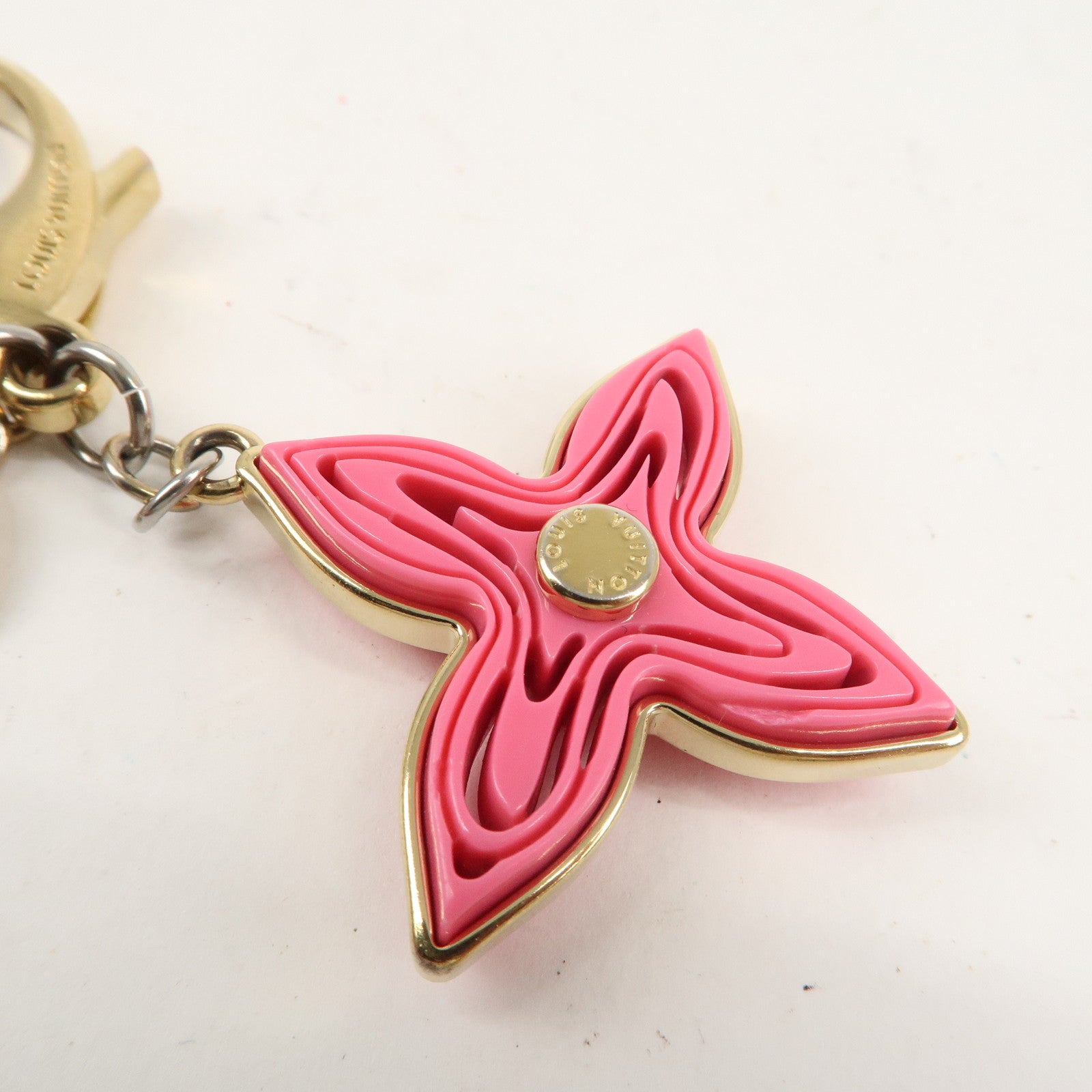 LOUIS VUITTON Bijoux Sac Naif Bag Charm Flower Pink M66913