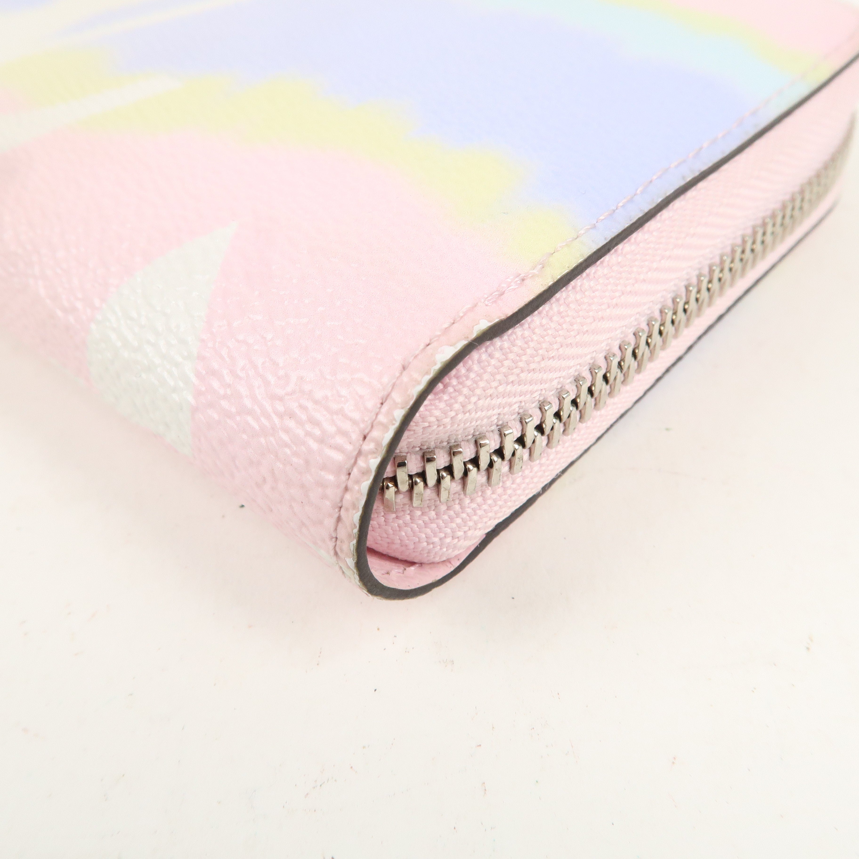 Louis Vuitton Monogram Escal Zippy Wallet Pastel Pink M69100