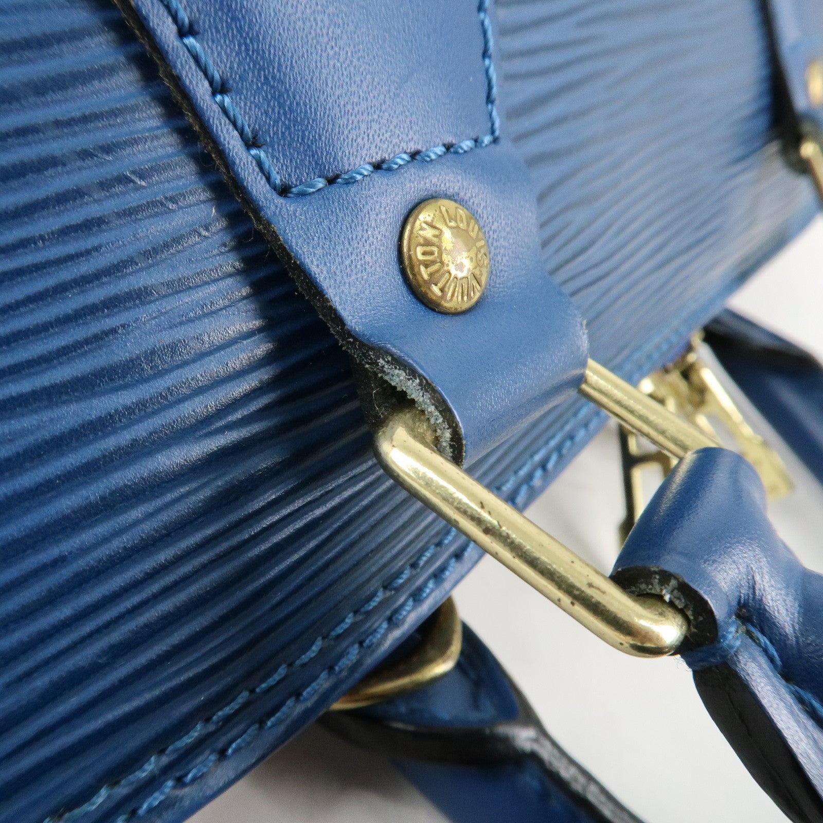 Louis Vuitton Epi Alma Hand Bag Toledo Blue M52145