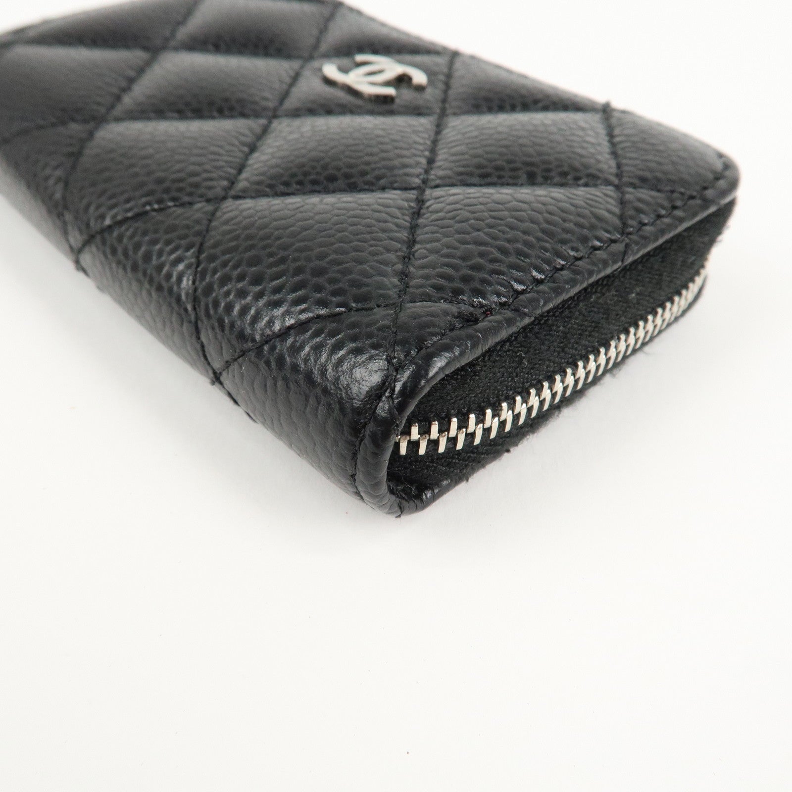 CHANEL Matelasse Caviar Skin Around Zipper Coin Case Black AP0216