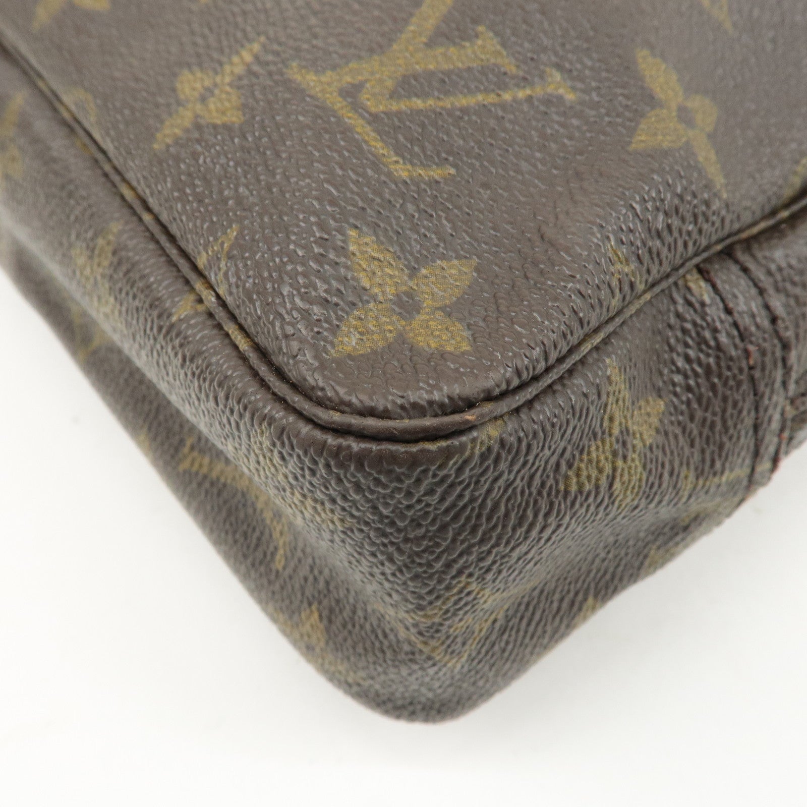 Louis Vuitton Monogram Trousse Toilette 23 Pouch Brown M47524