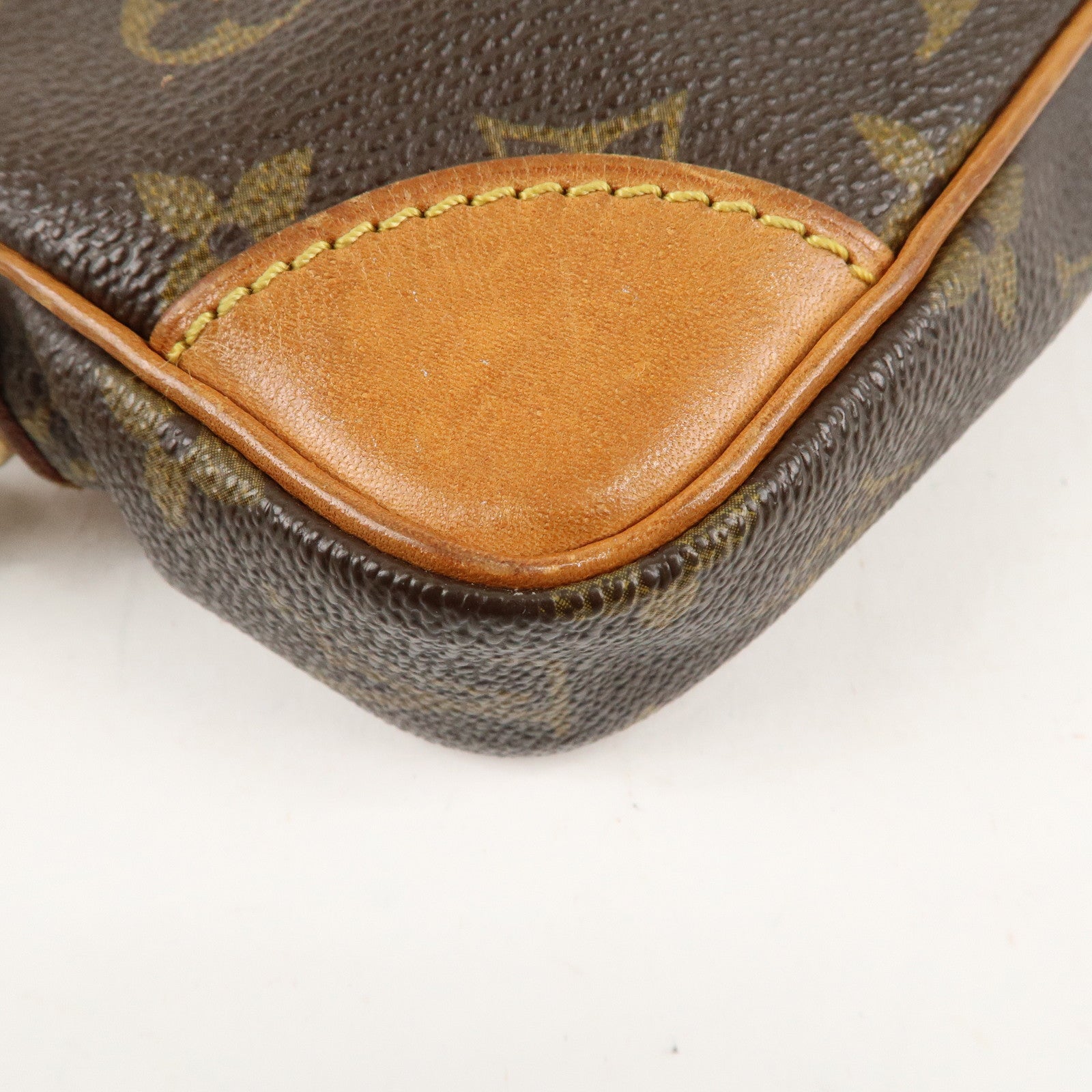 Louis Vuitton Monogram Marly Dragonne PM Clutch Bag M51827