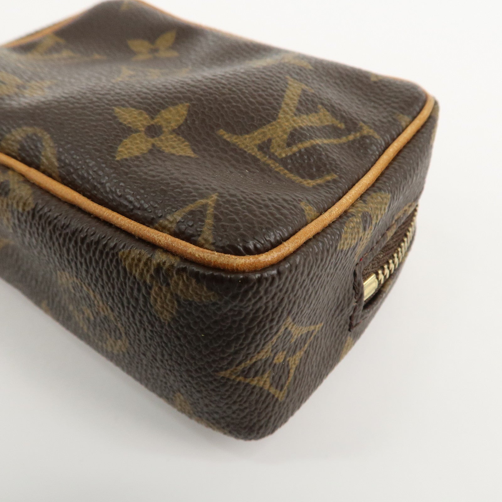 Louis Vuitton Monogram Trousse Wapity Pouch Camera Case M58030