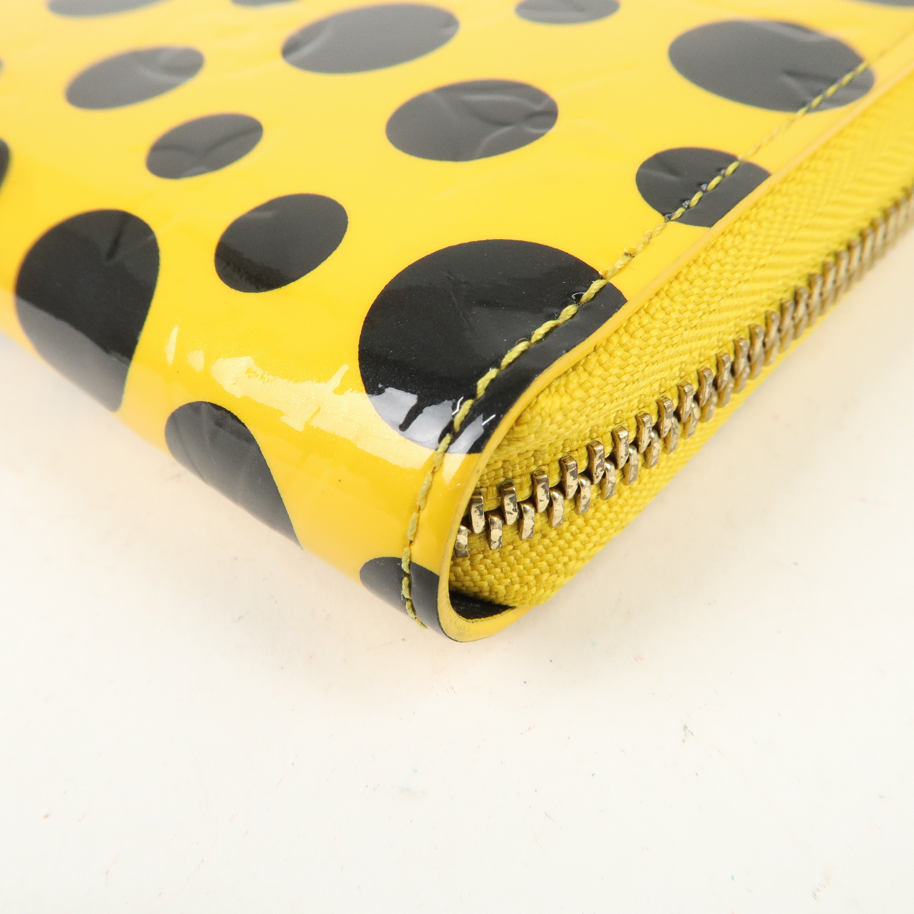 Louis Vuitton Vernis YayoiKusama Dots Infinity Zippy Wallet M91571