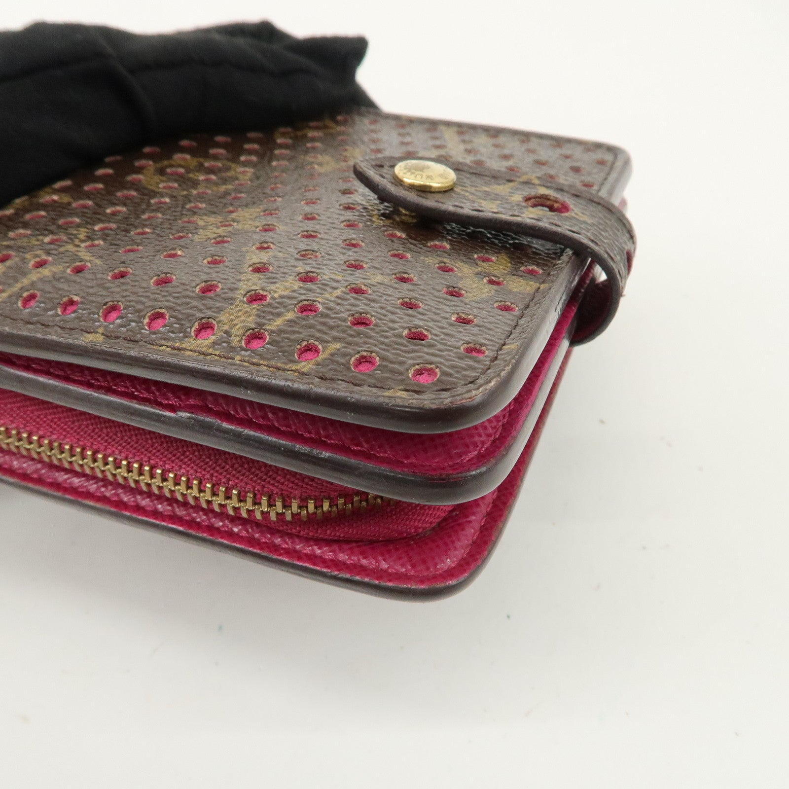 Louis Vuitton Monogram Perfor Compact Zip Fuchsia M95188