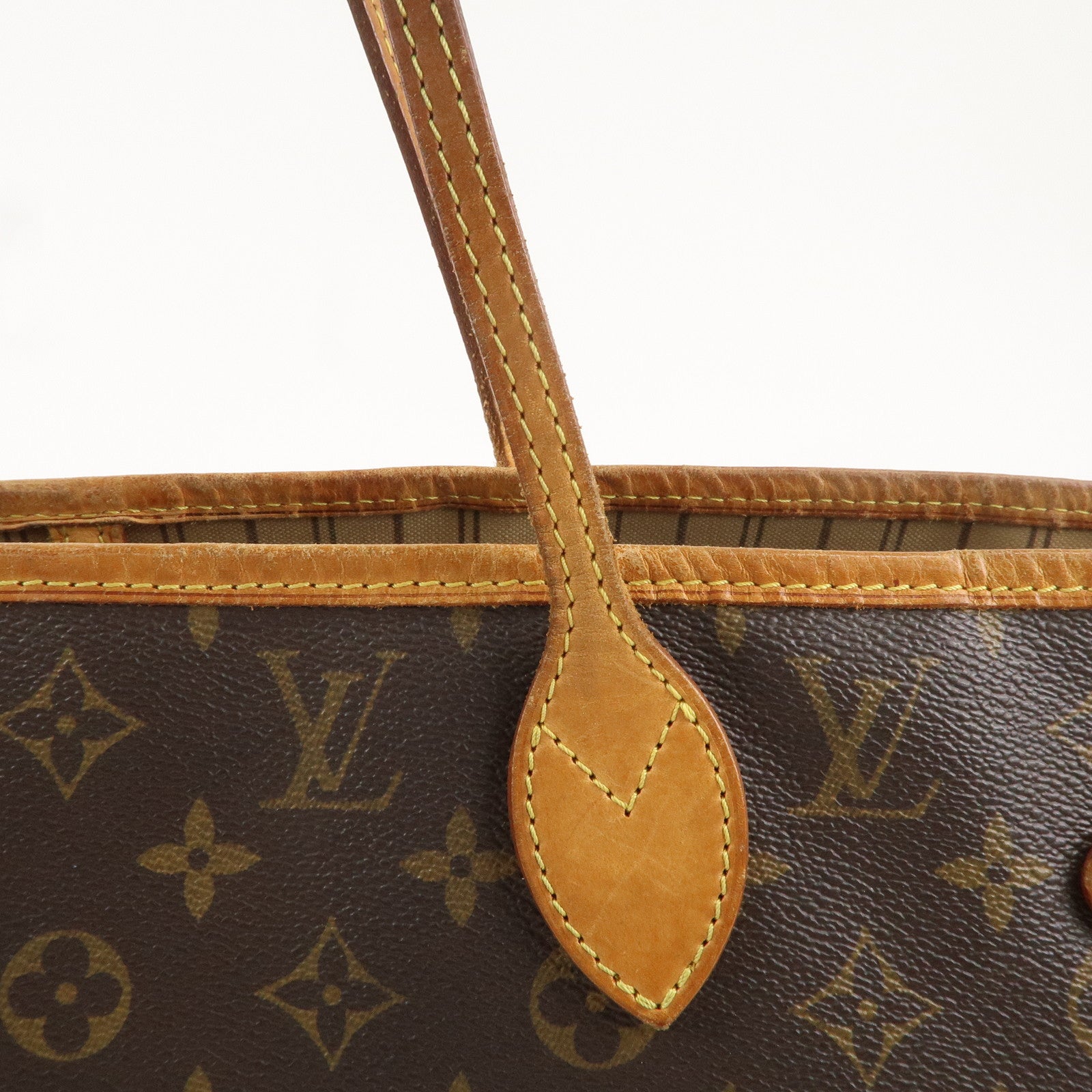 Louis Vuitton Monogram Neverfull MM Tote Bag Brown M40156