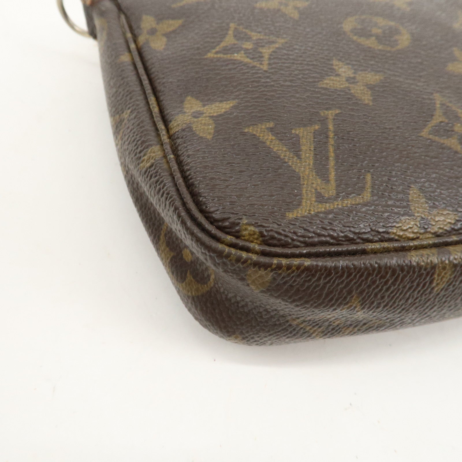 Louis Vuitton Monogram Pochette Accessoires Pouch M51980