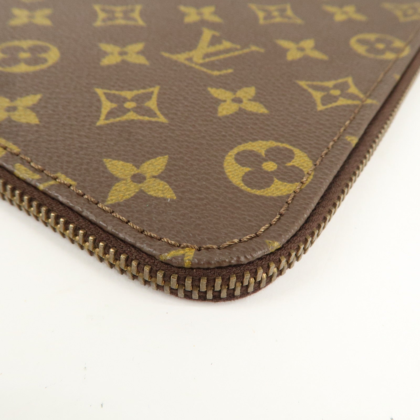 Louis Vuitton Monogram Posh Documents Clutch Bag M53456